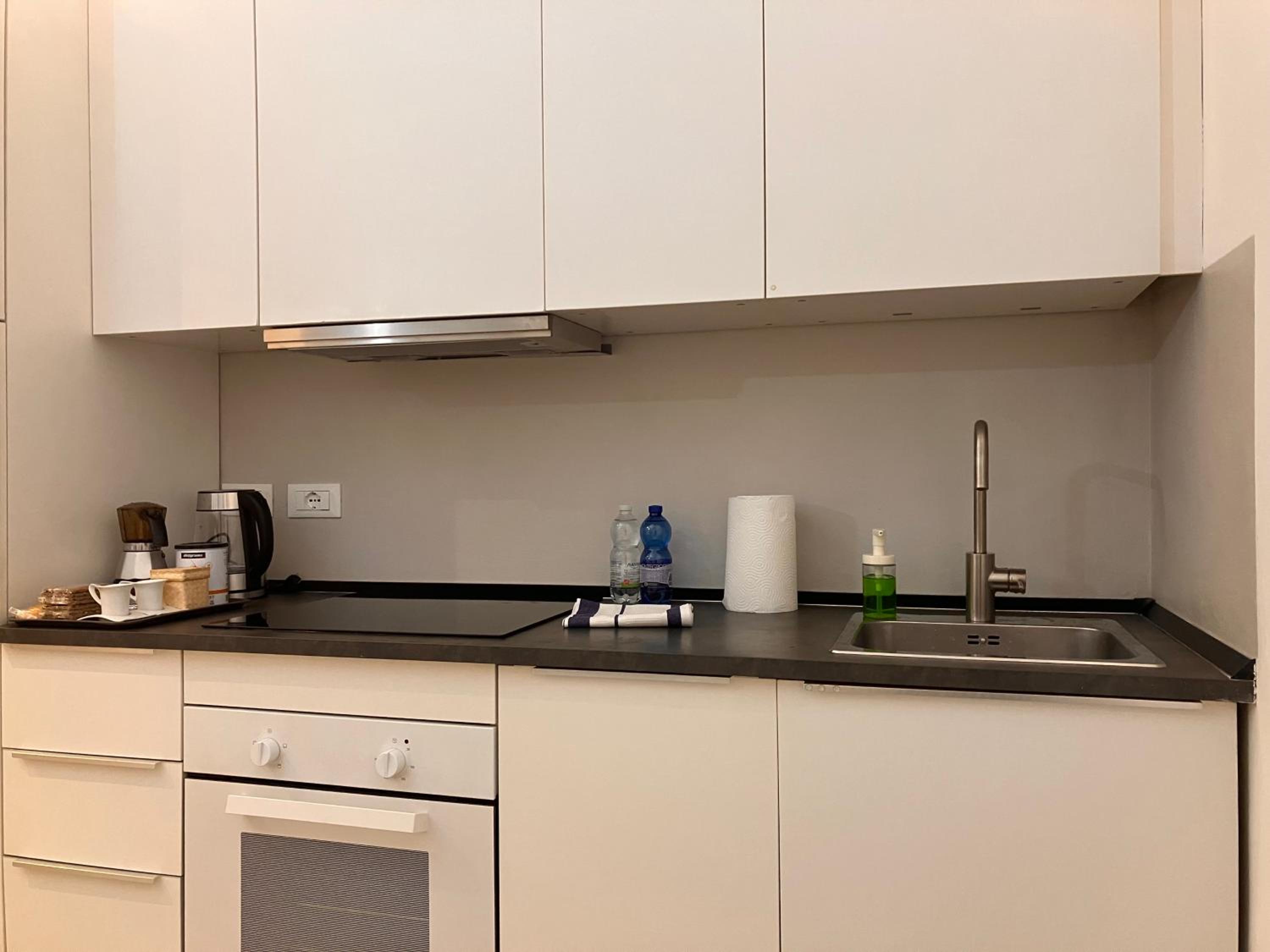 One-Bedroom Apartment - Photo 47