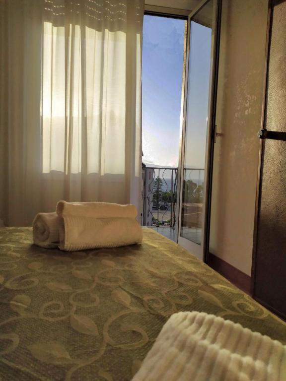 Double Room with Sea View photo 1