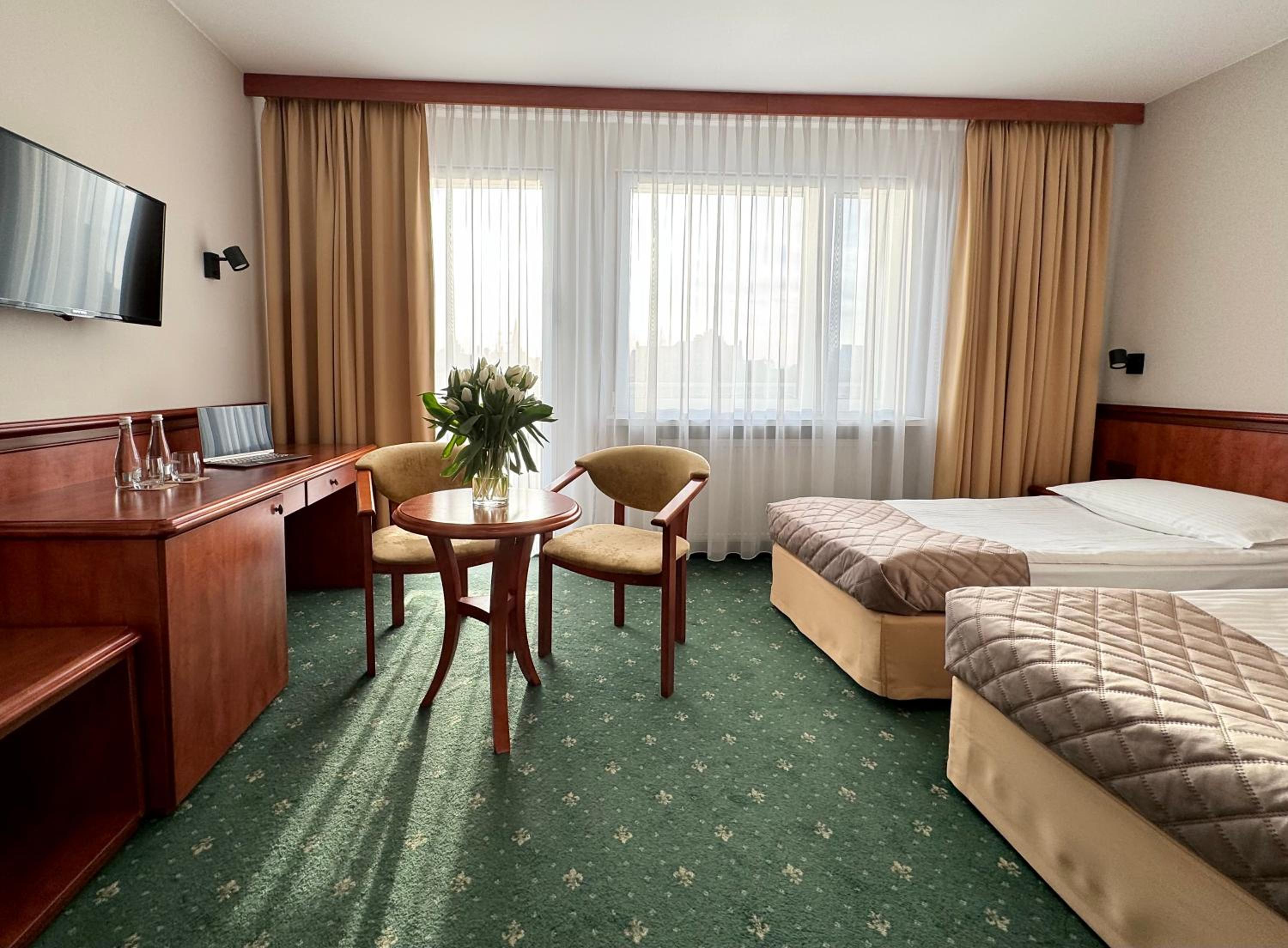 Twin Room with Balcony photo 3