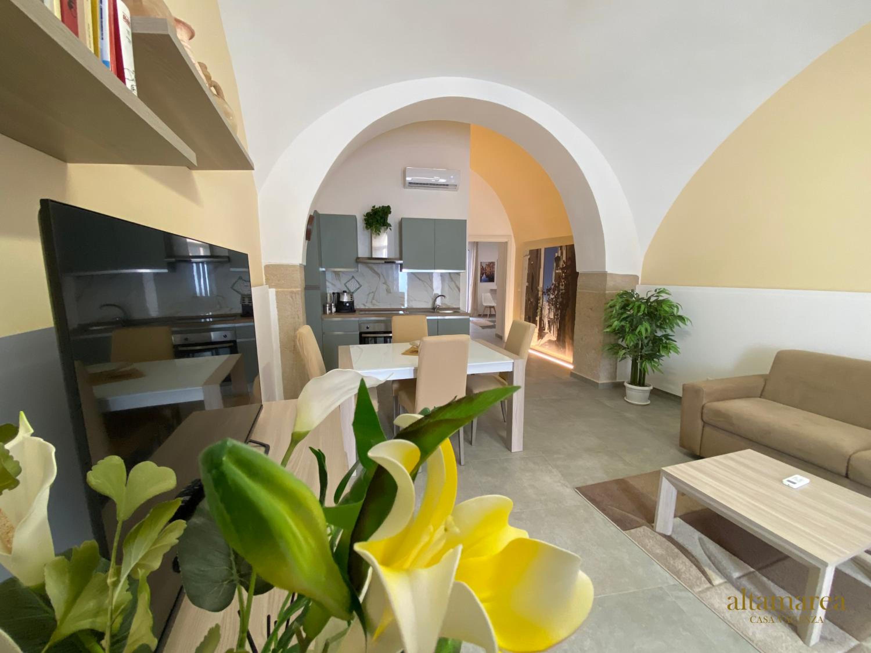 One-Bedroom House photo 1