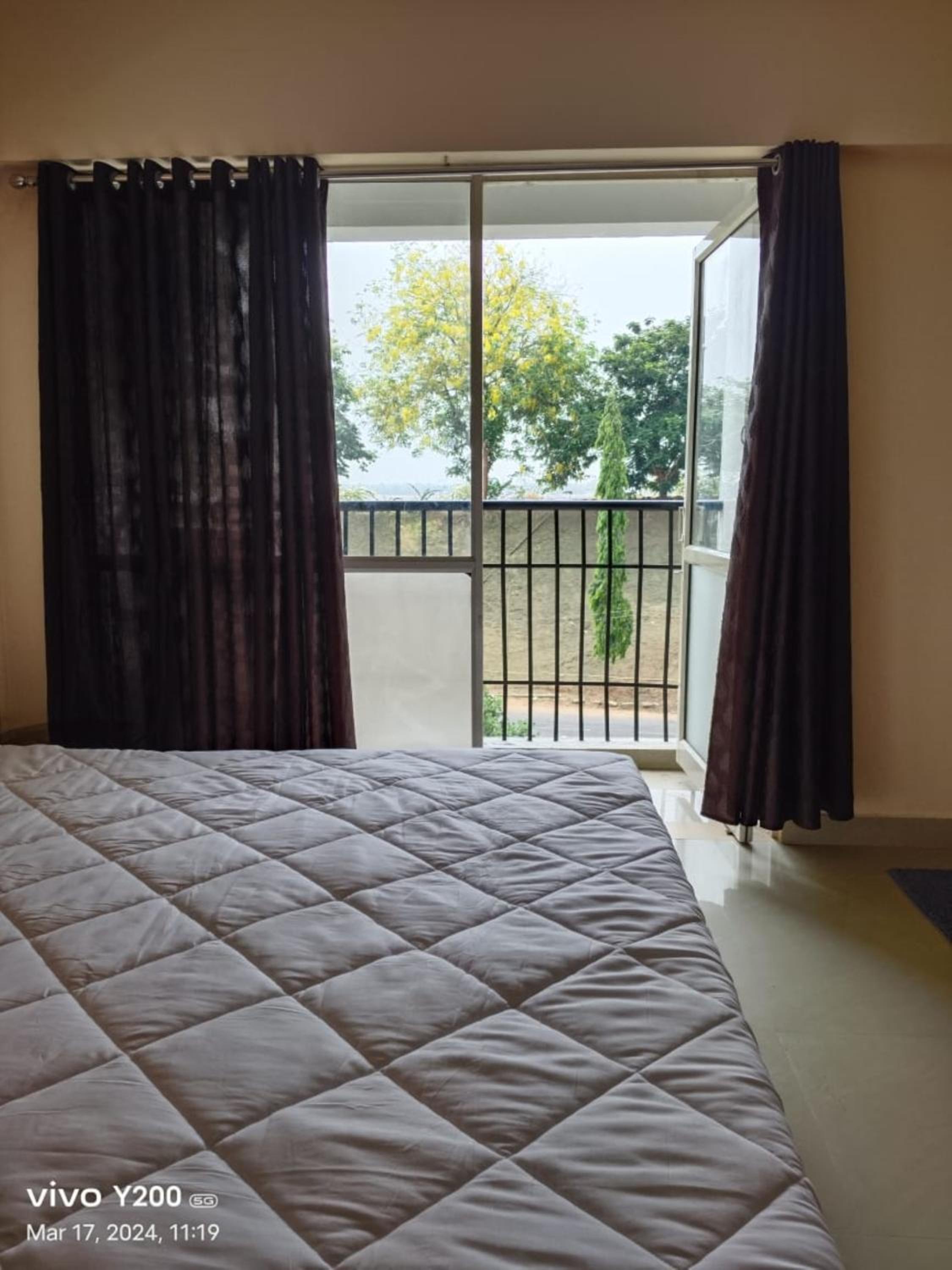 One-Bedroom Apartment photo 3