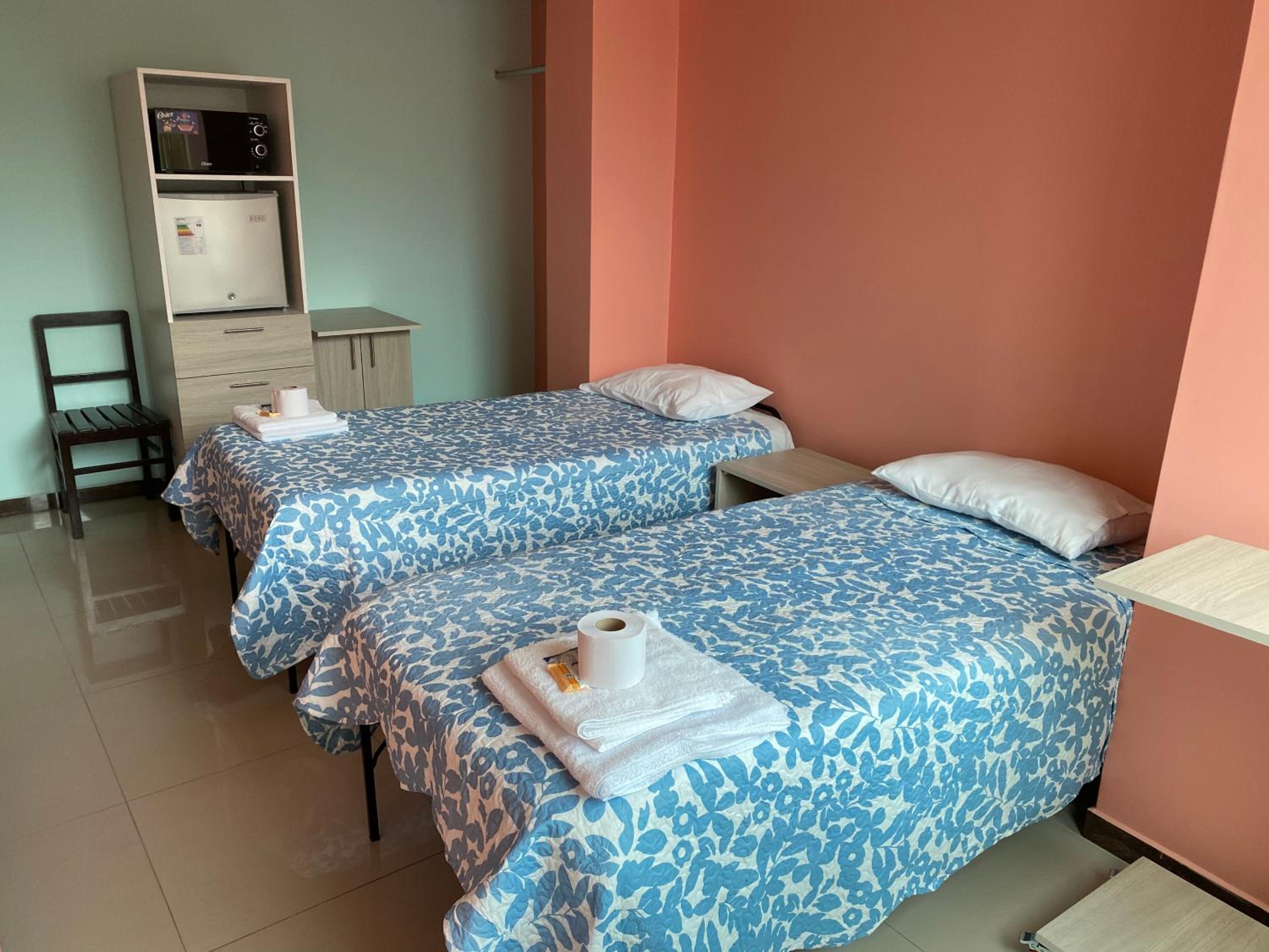 Twin Room with Private Bathroom photo 1