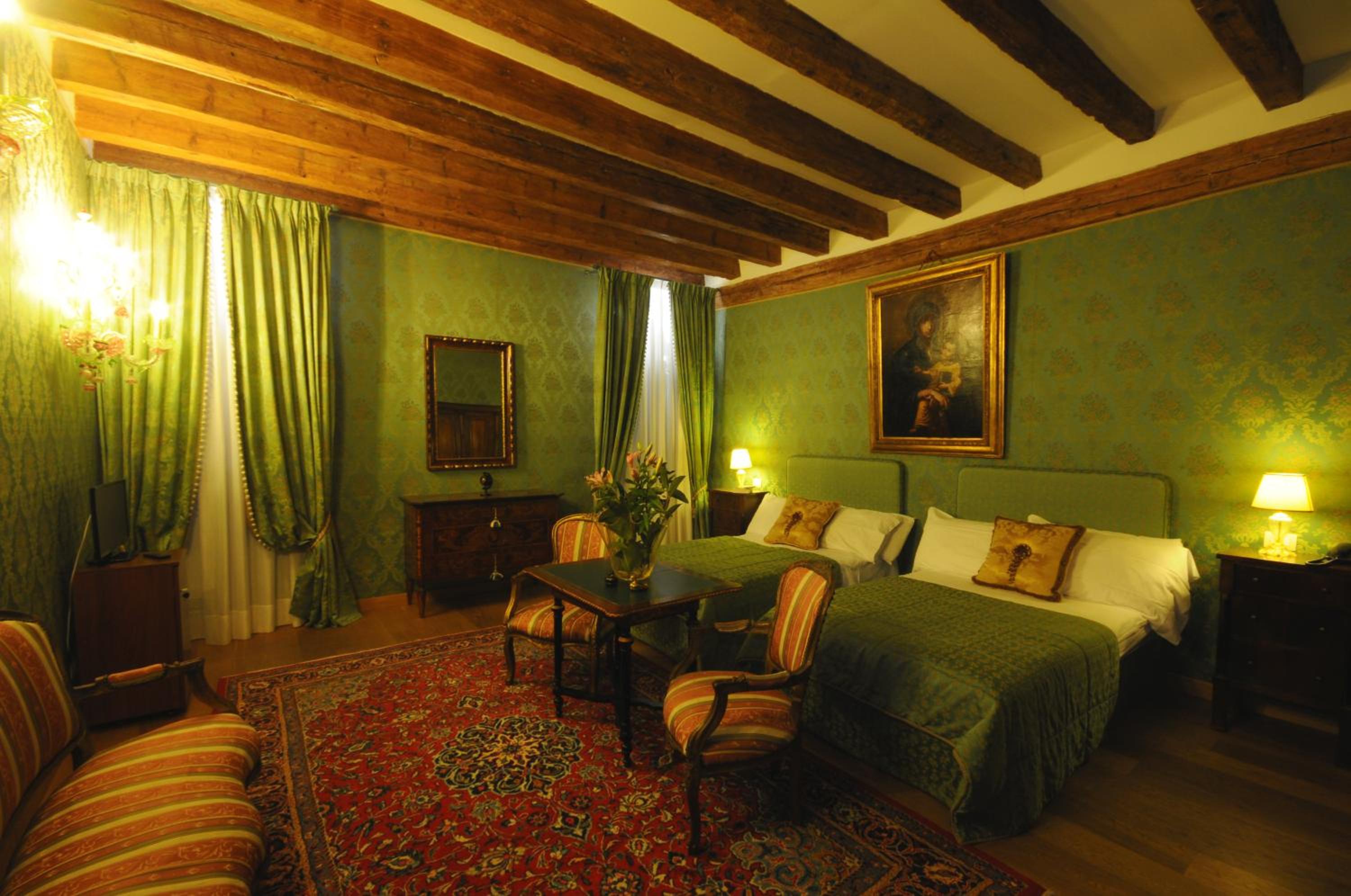 Suite photo 2