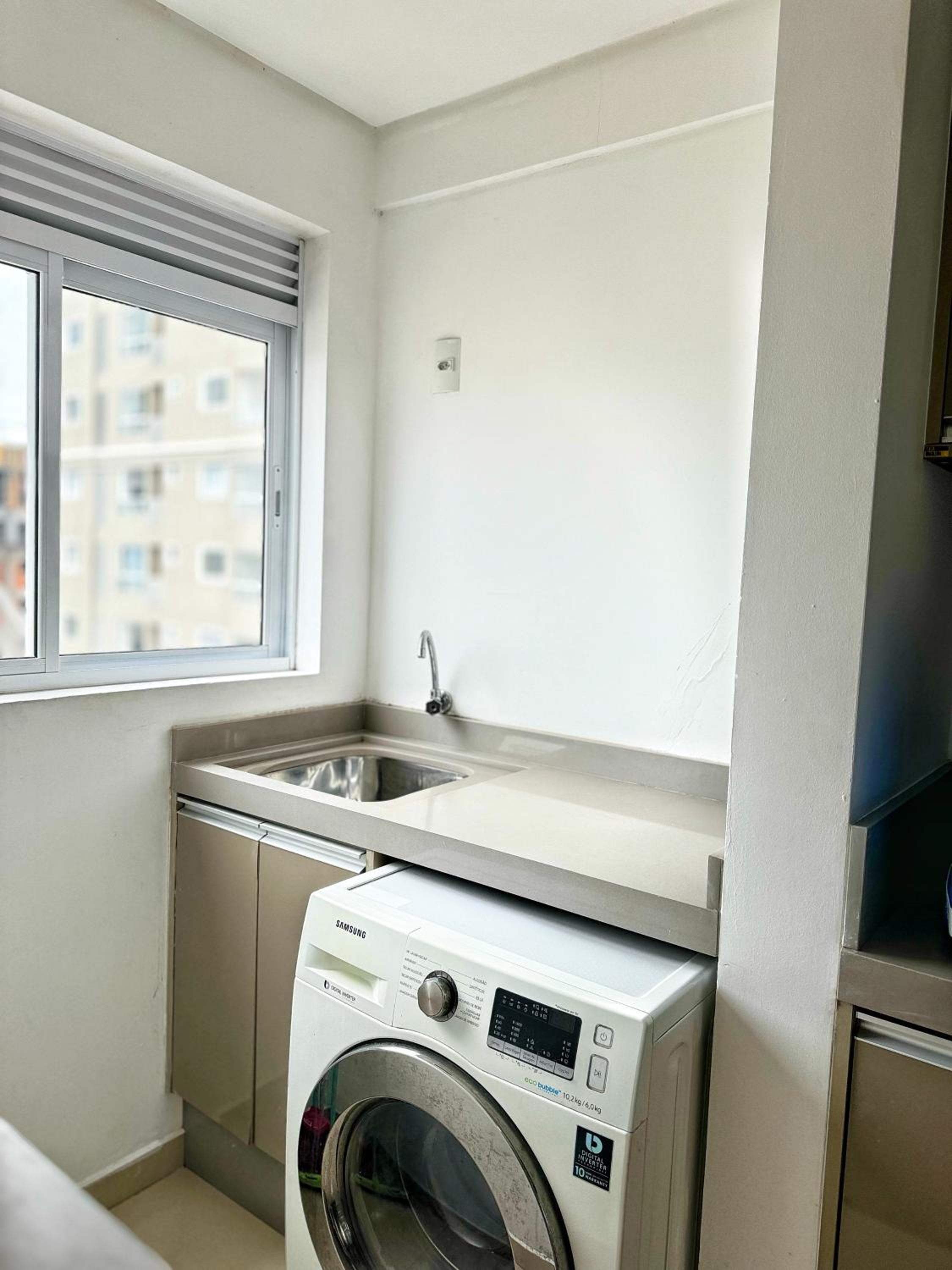 Apartment photo 3