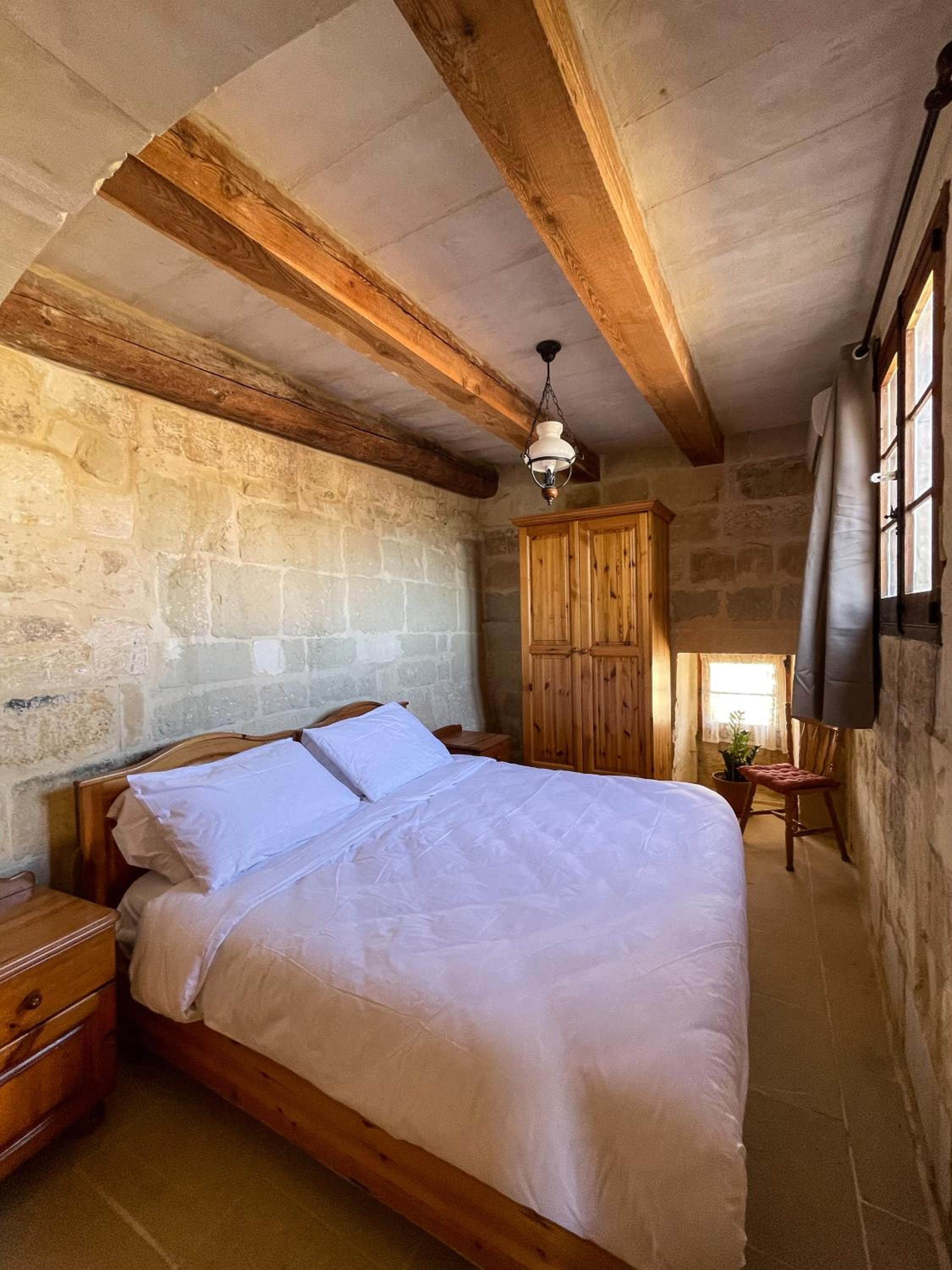 Double Room with Private Bathroom photo 1