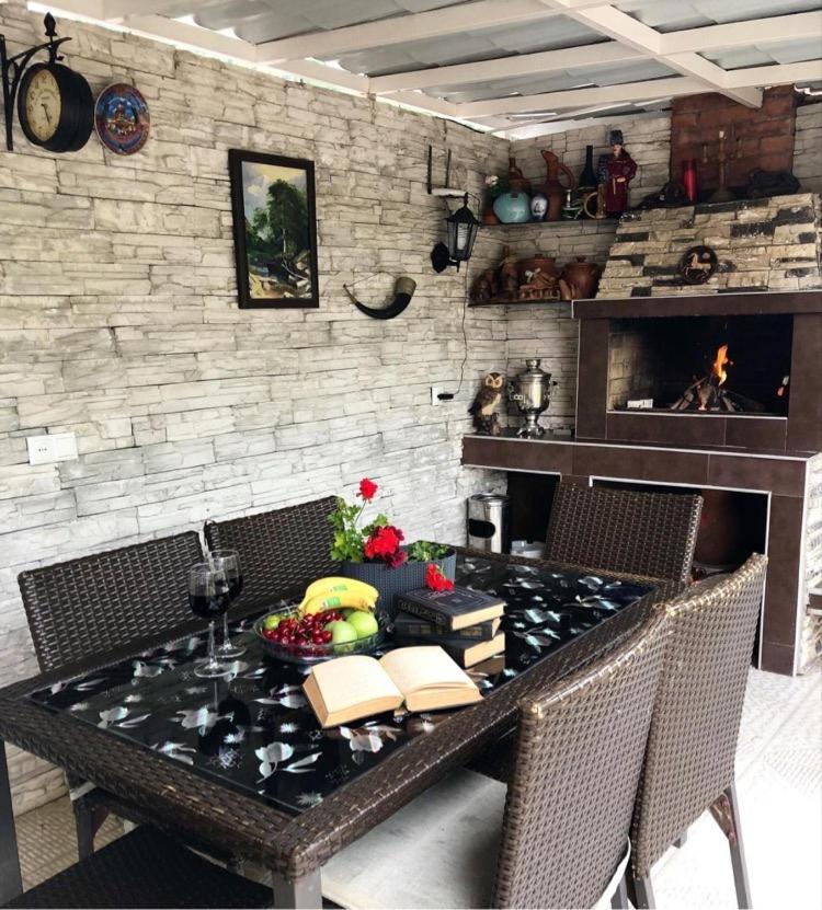 Deluxe Family Room photo 3