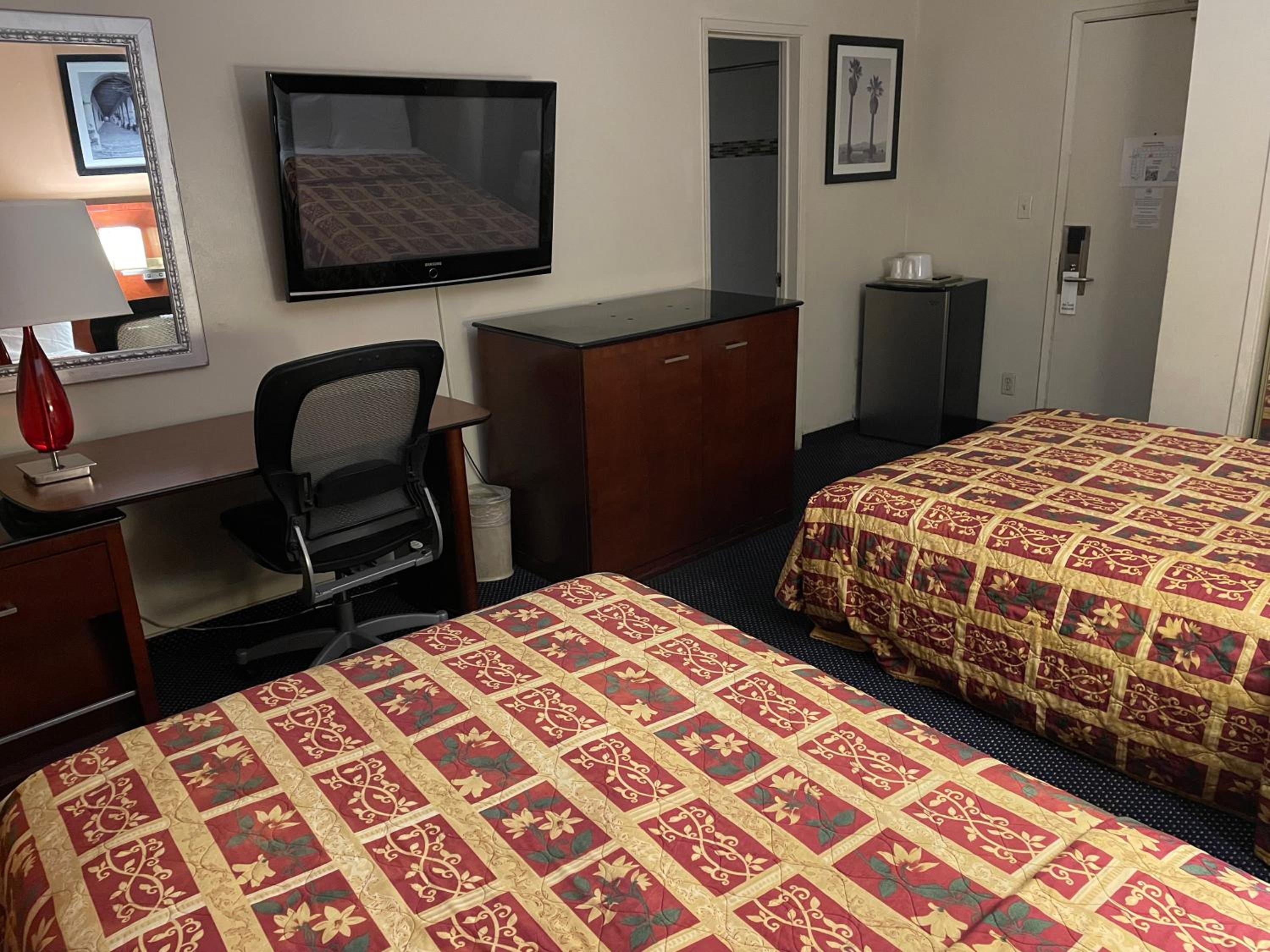 Deluxe Double Room photo 2