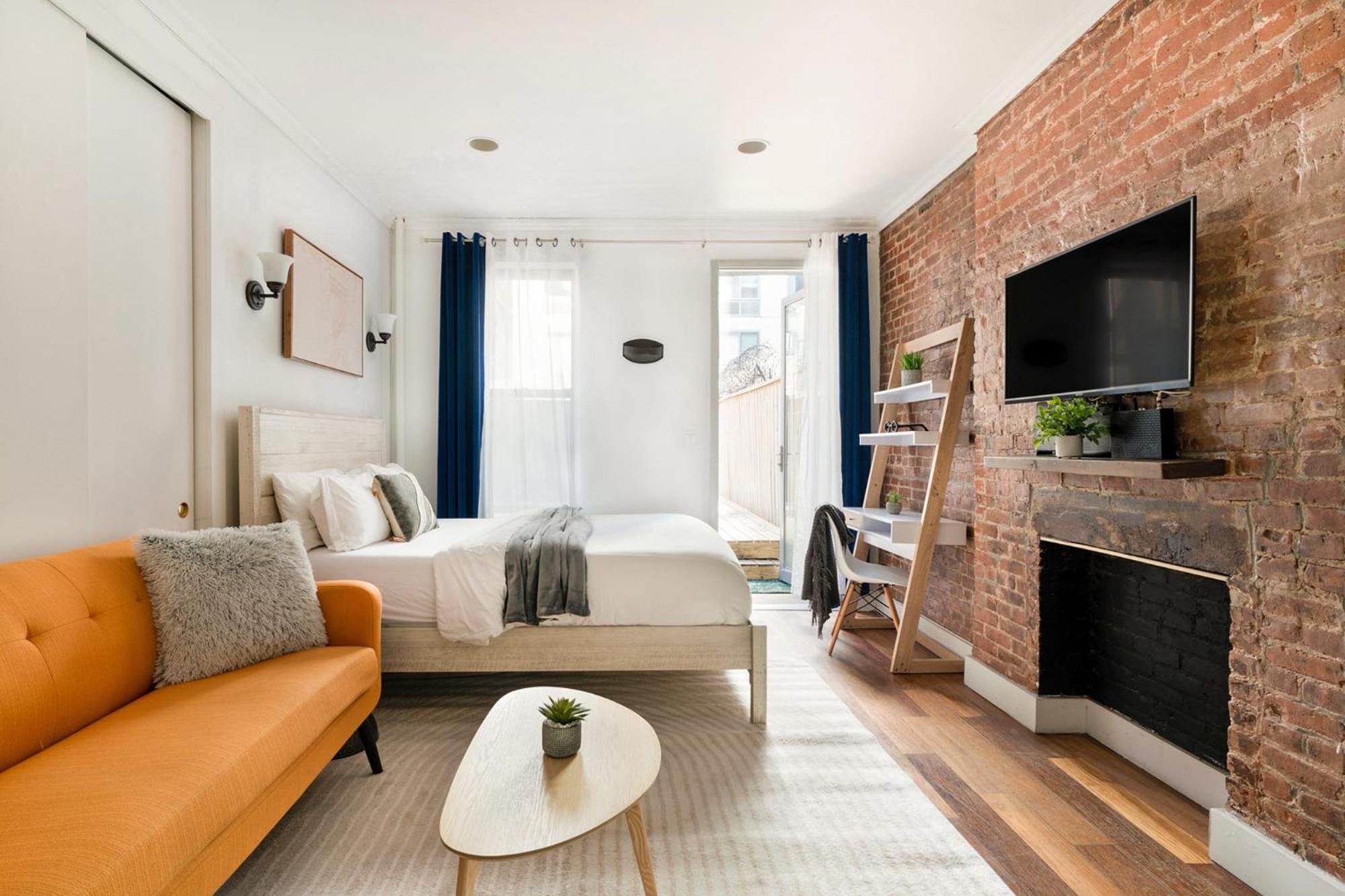 Apartment photo 3