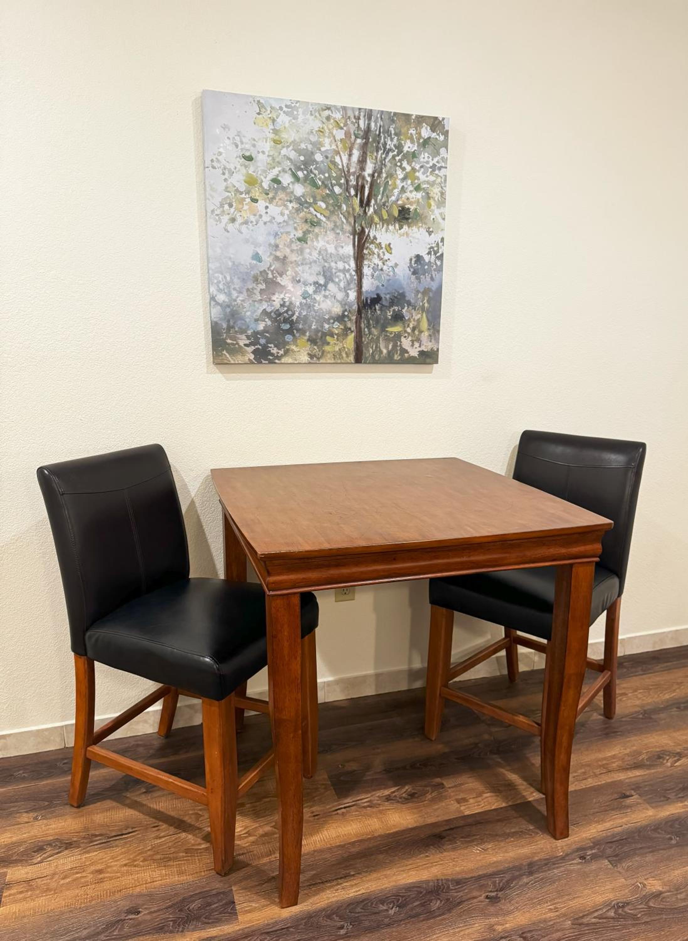 Standard King Room - Photo 4