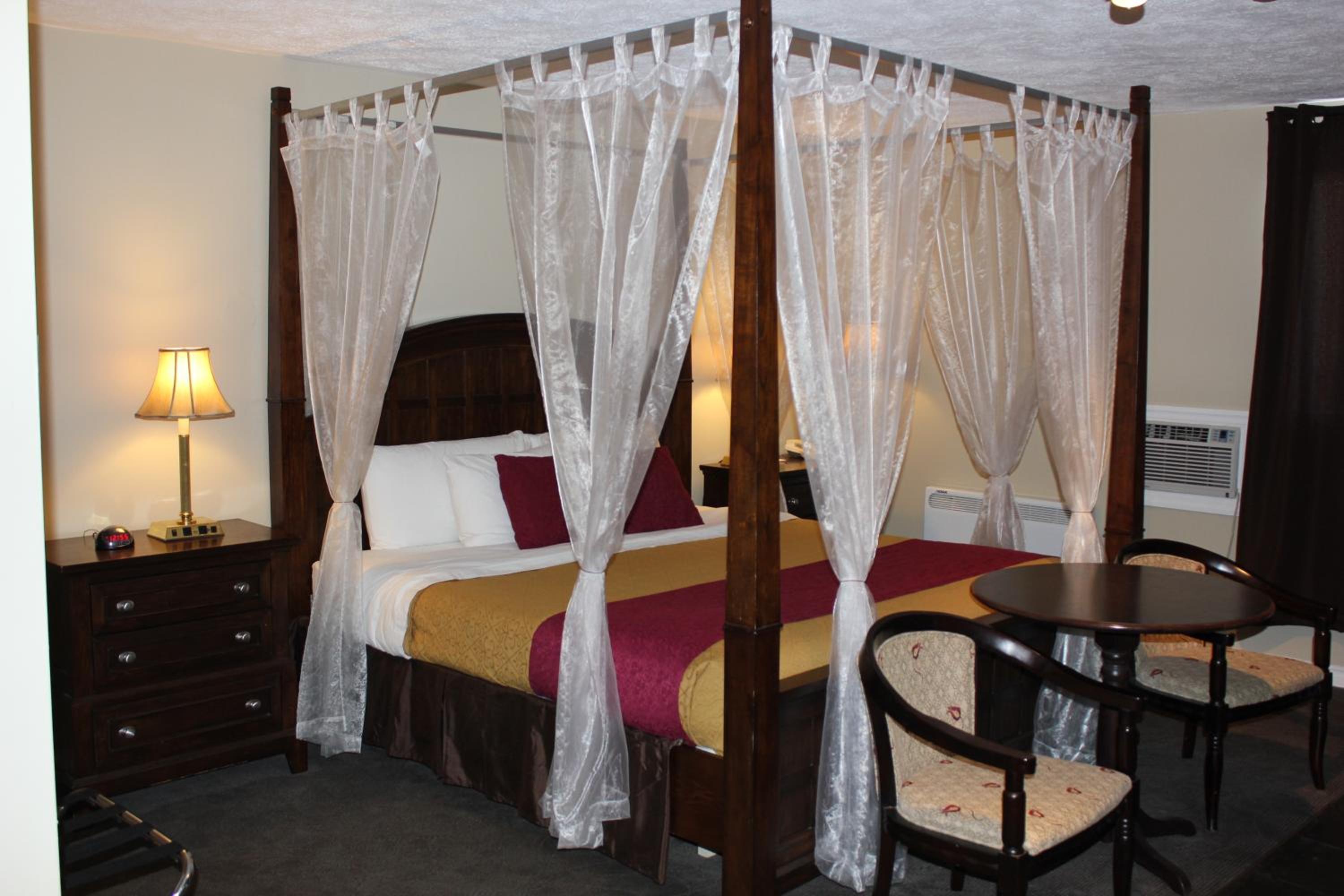 King Room with Spa Bath - Photo 1