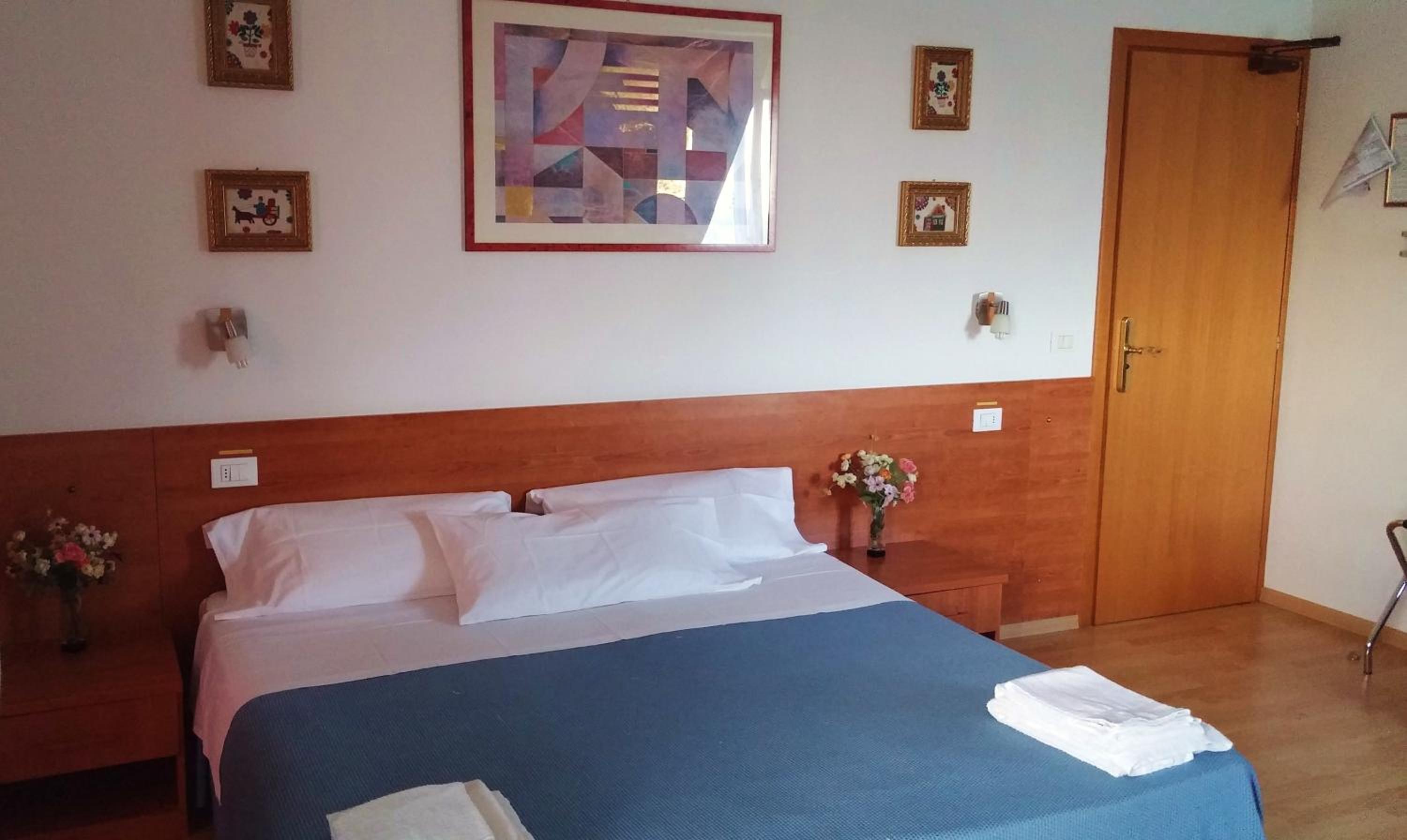 Quadruple Room - Photo 6