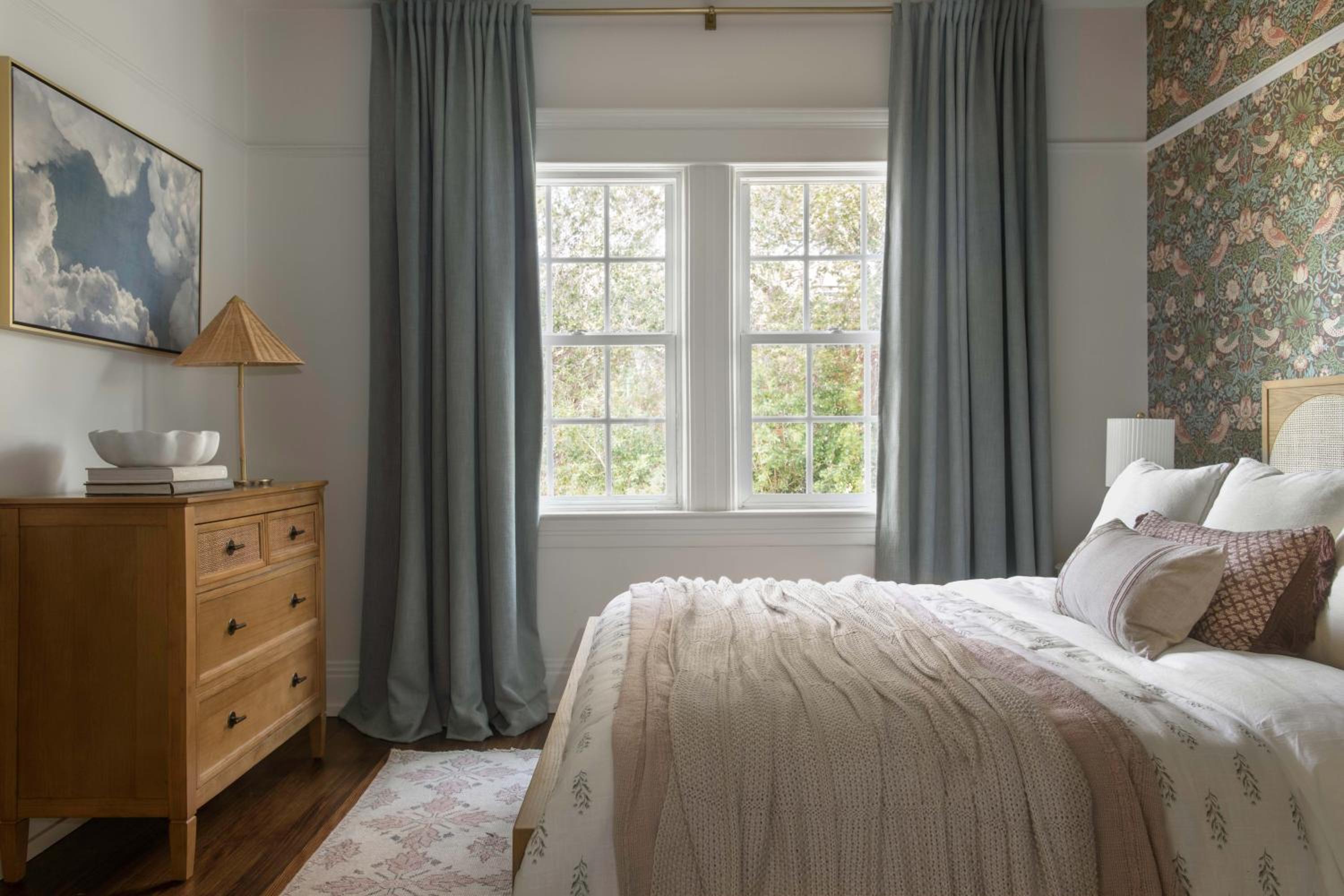 Deluxe Queen Room photo 3