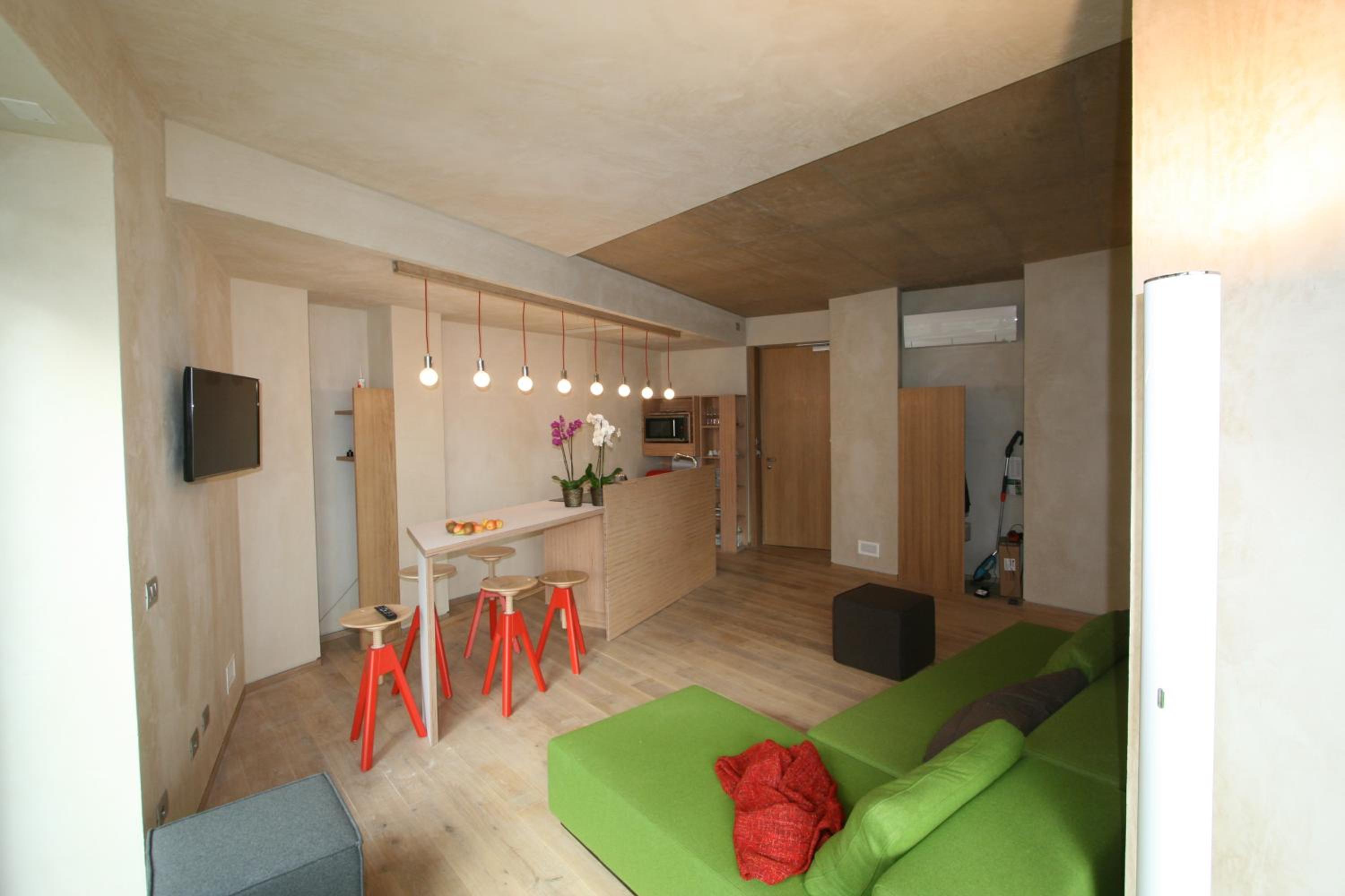Luxury One-Bedroom Apartment