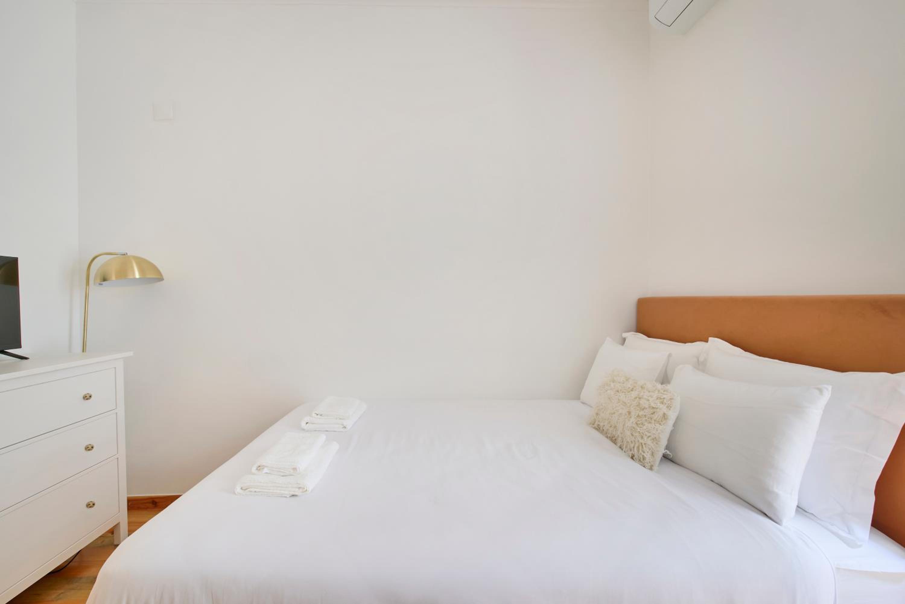 Standard Double Room with Shared Bathroom photo 1