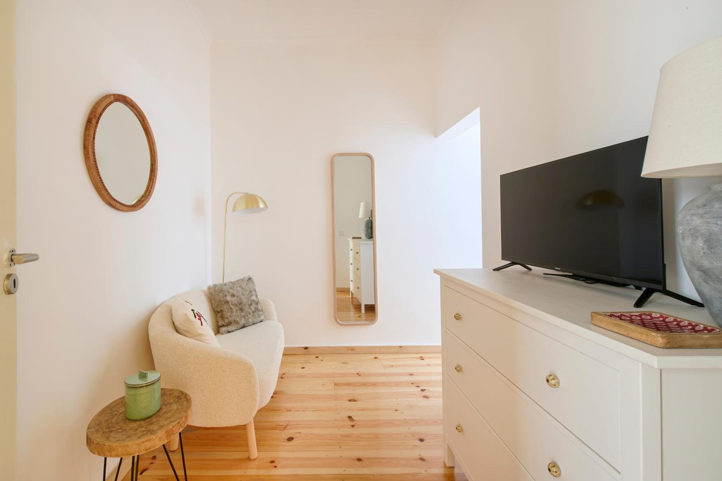 Standard Double Room - Photo 3