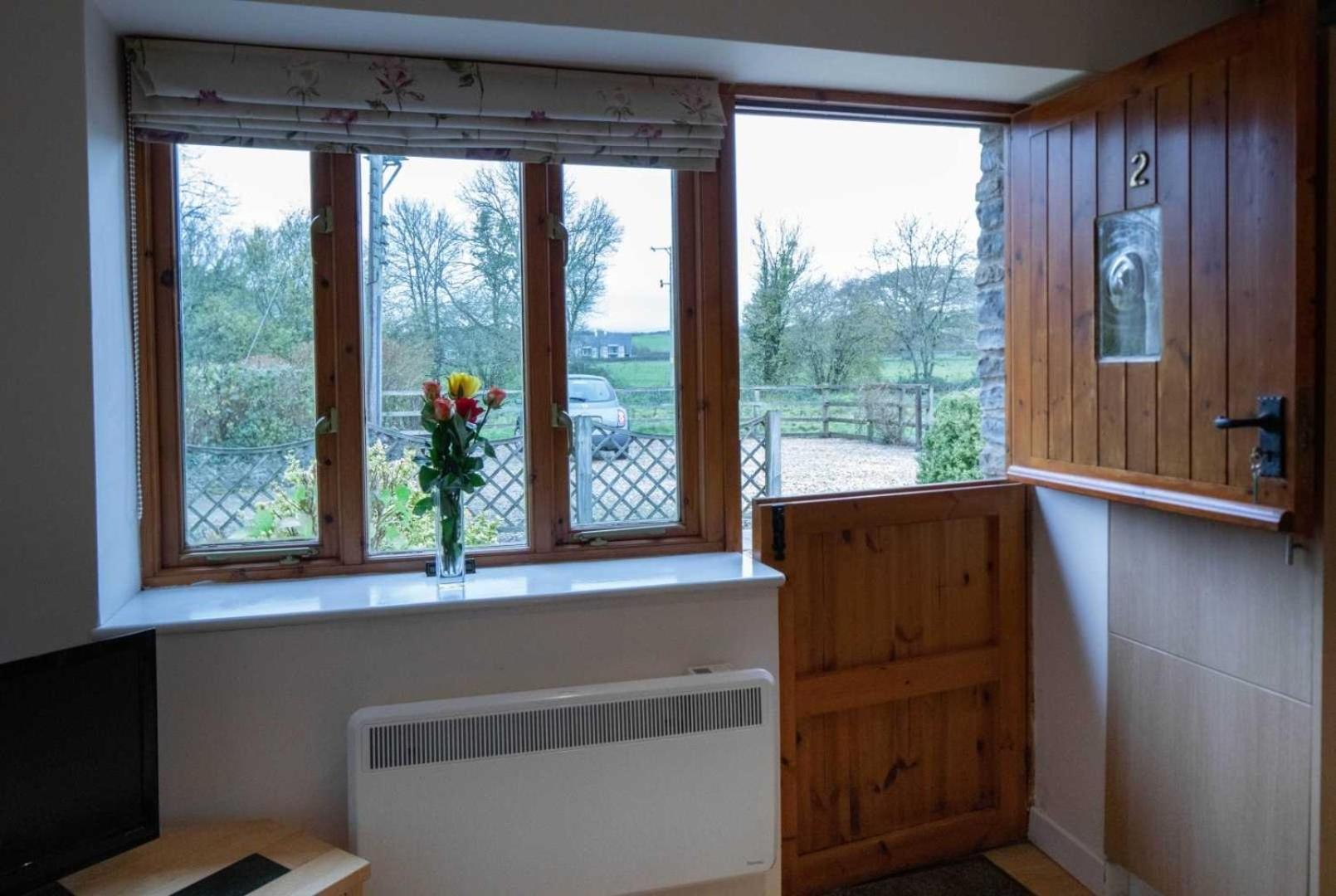 One-Bedroom House photo 3