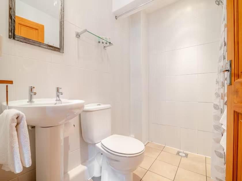 One-Bedroom House photo 2