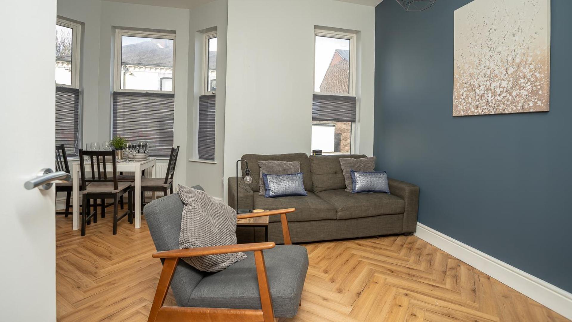 Two-Bedroom Superior Apartment photo 3