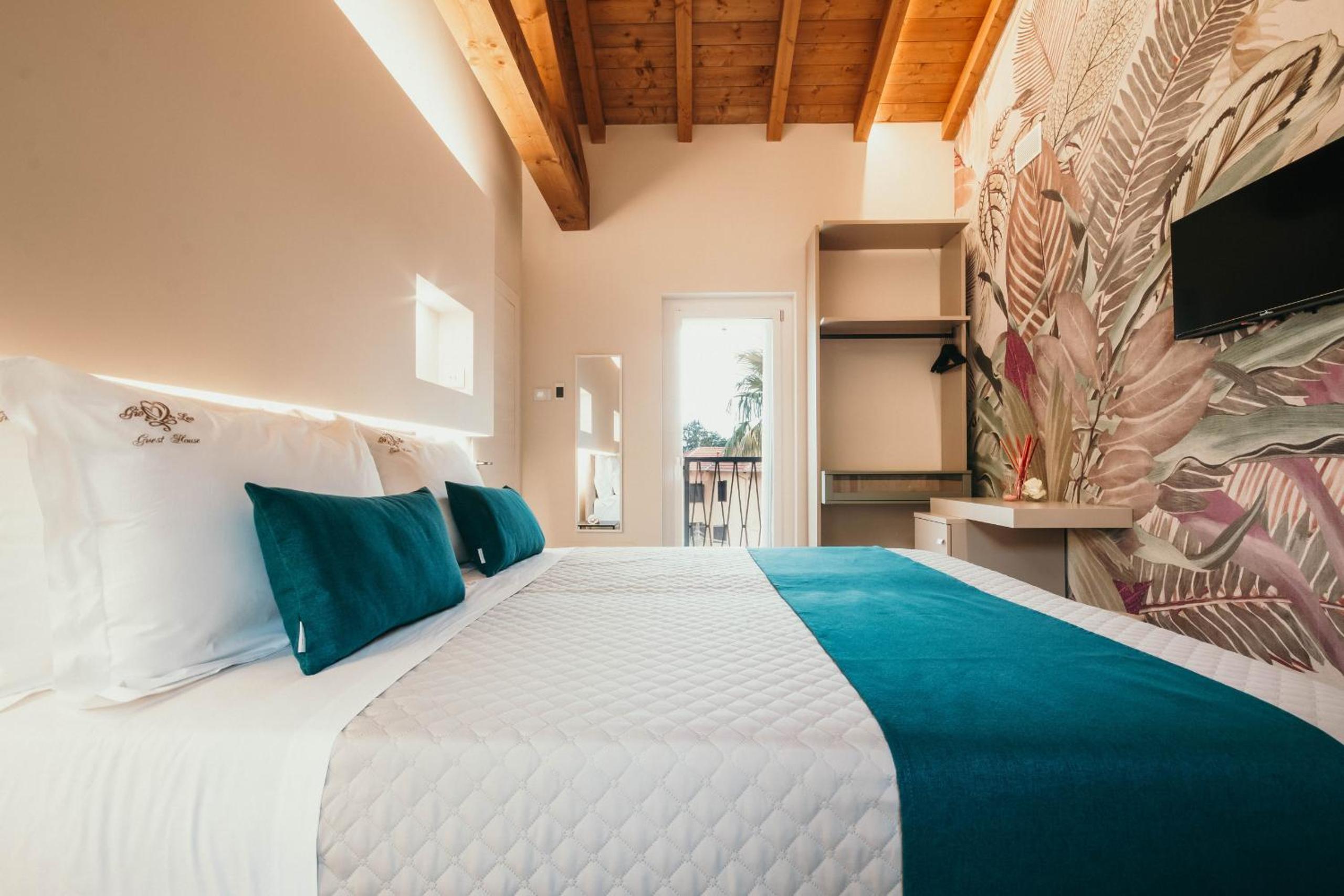 Deluxe Double or Twin Room with Garden View photo 1
