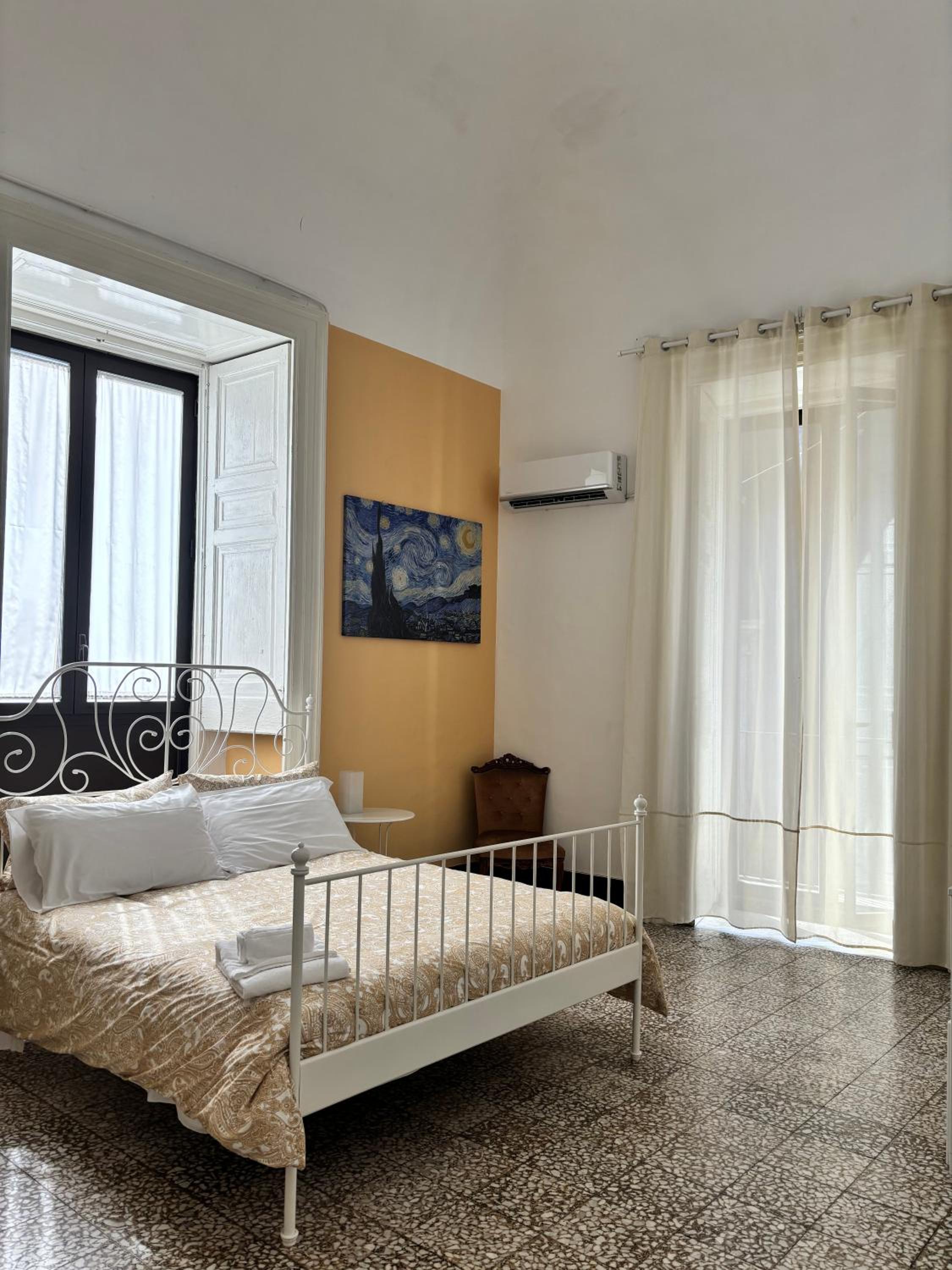 Quadruple Room with Private External Bathroom - Photo 5