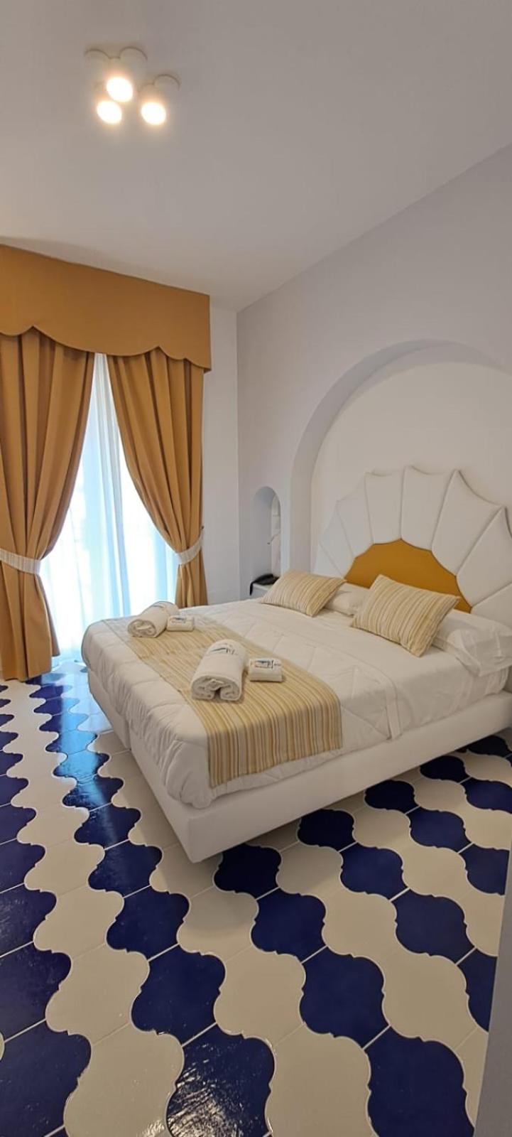 Double or Twin Room photo 1