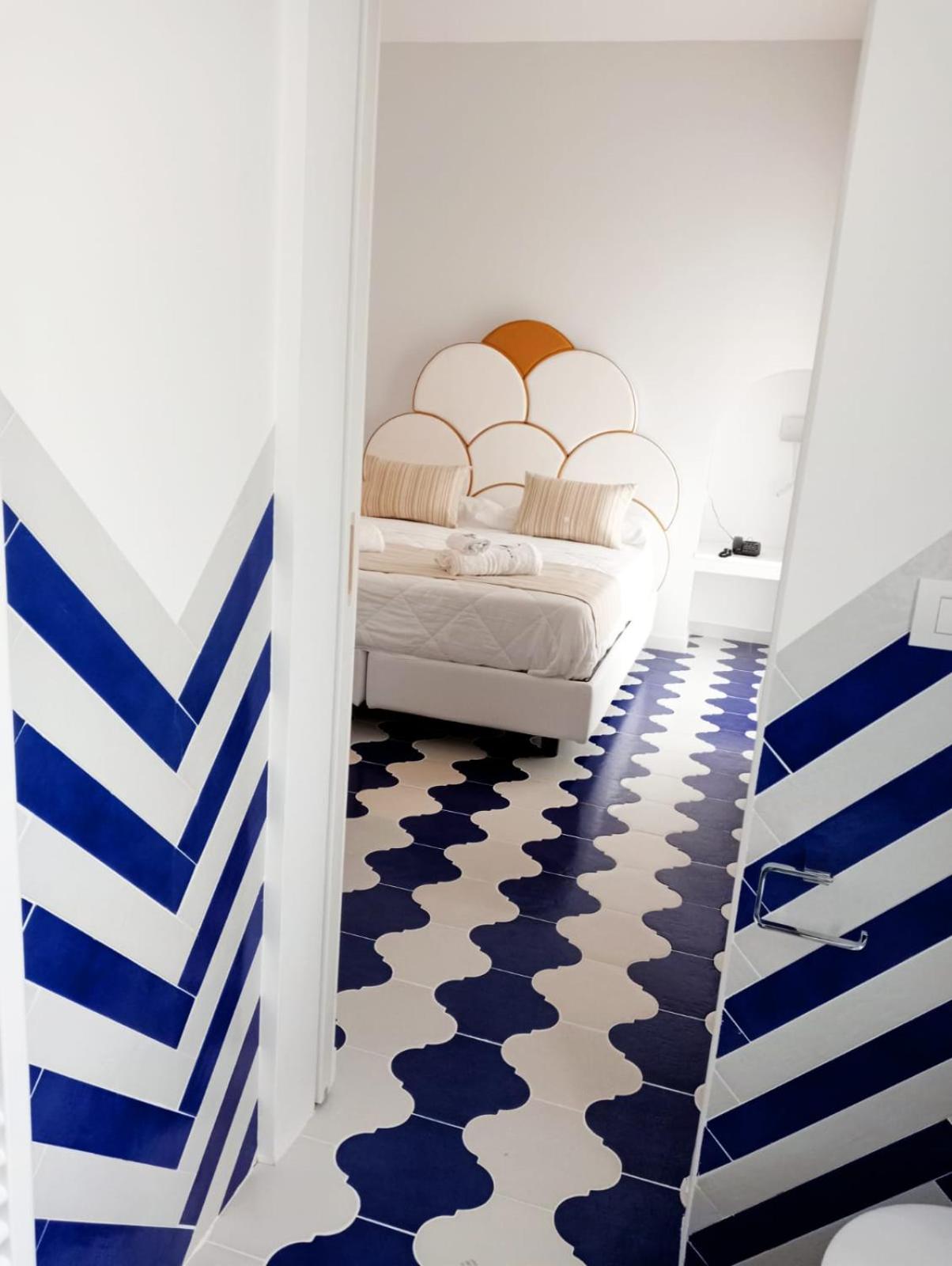 Double or Twin Room photo 2