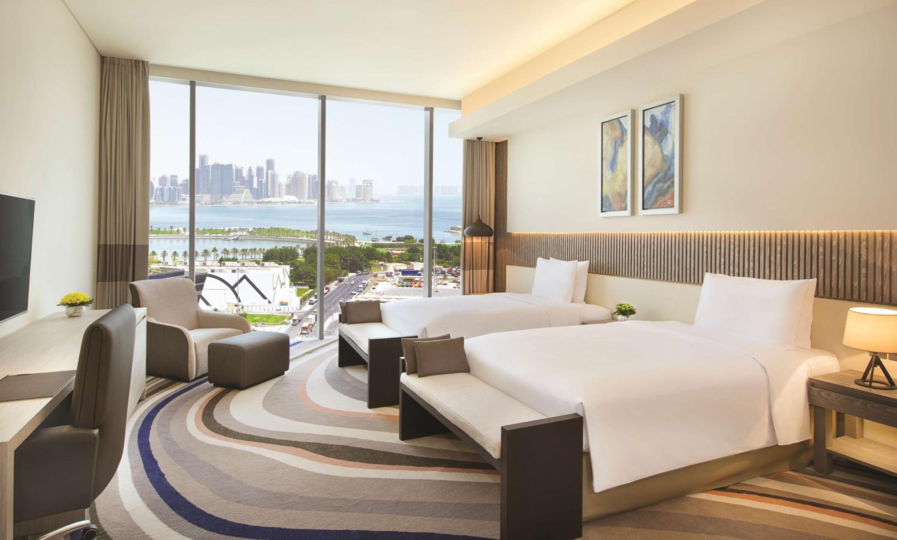 King Room with Sea View & Skyline View