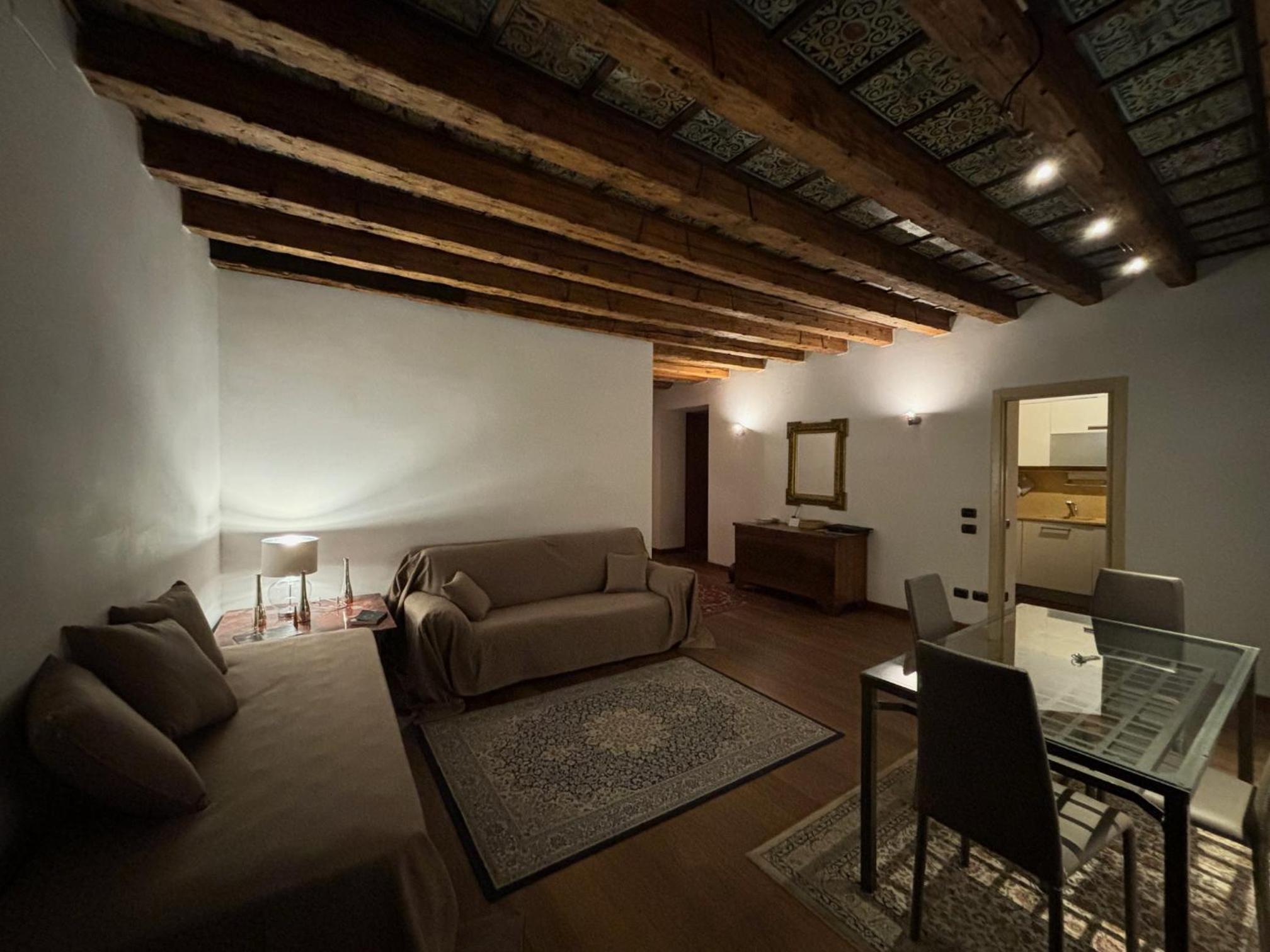 One-Bedroom Apartment - Photo 13