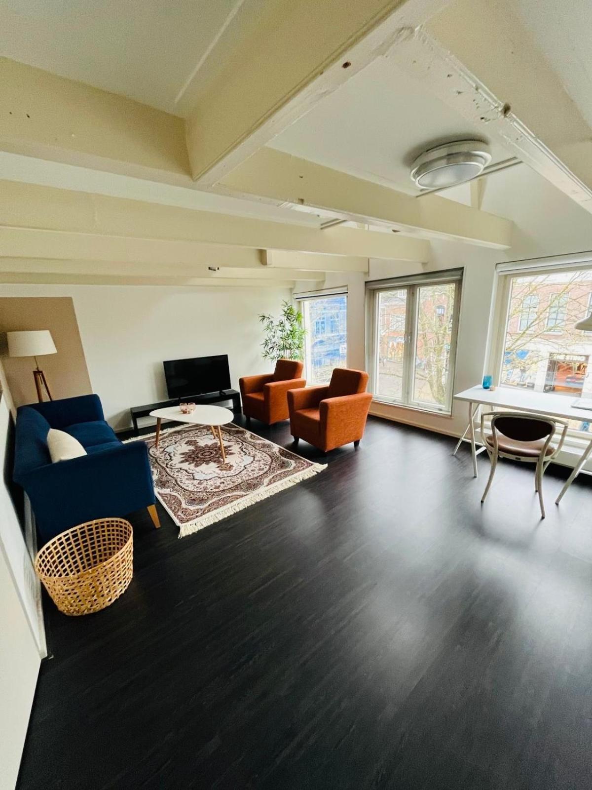 Deluxe Apartment photo 1