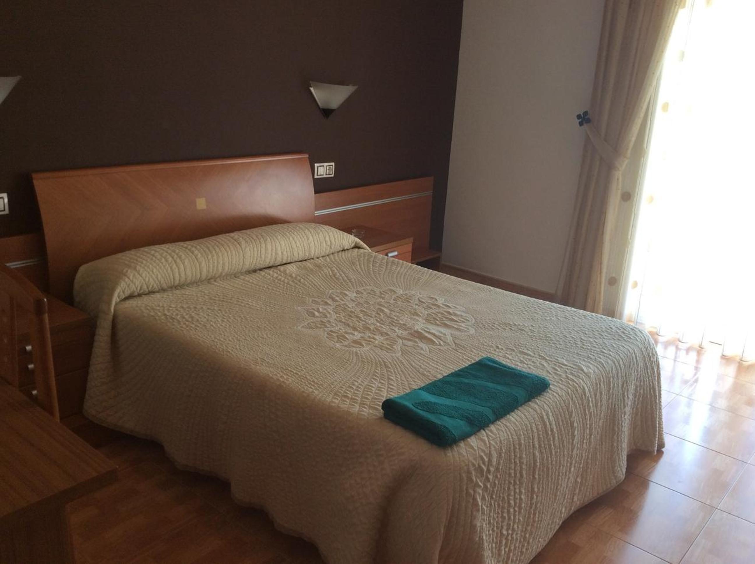 Habitación Doble o Twin Estándar con Balcón