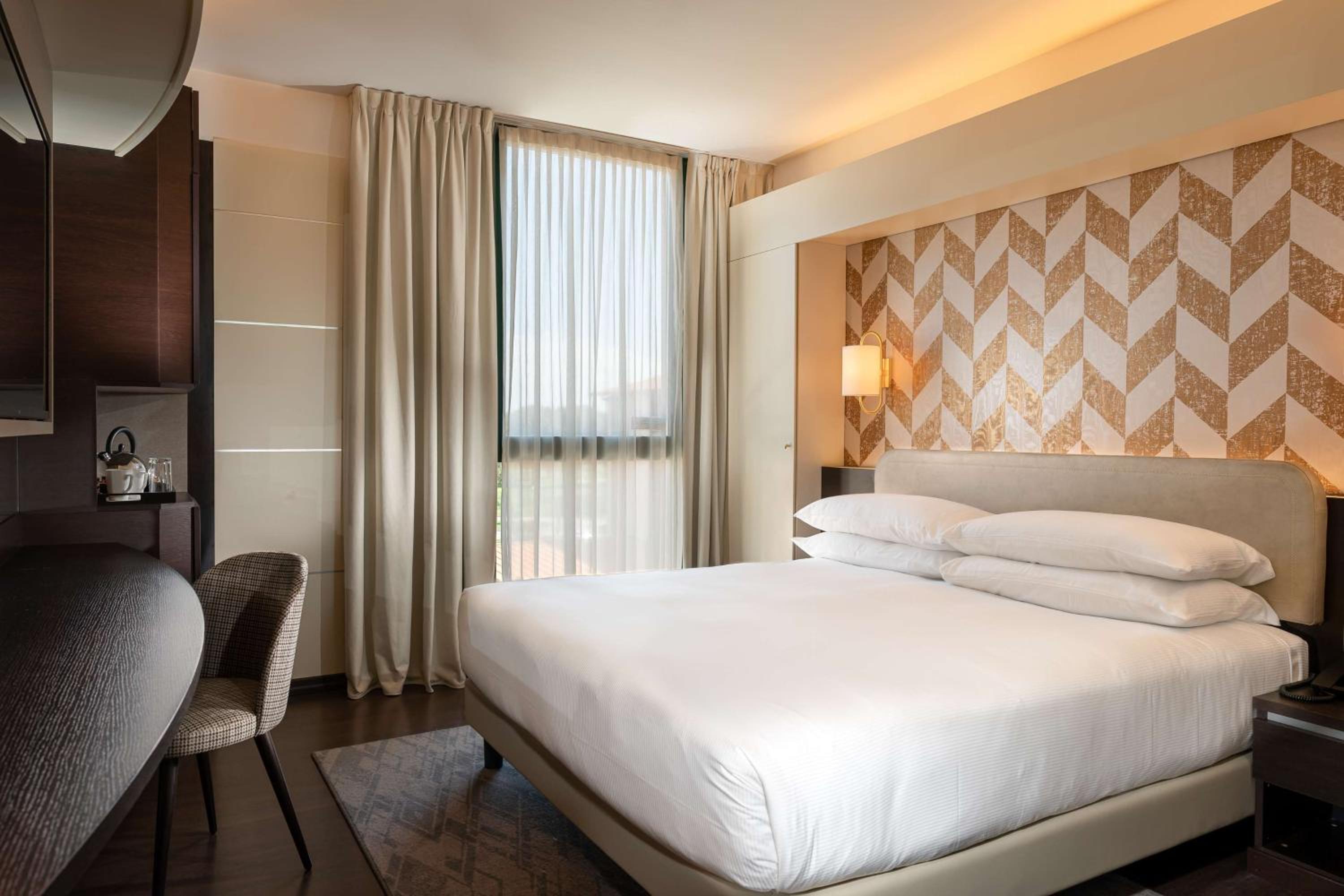King Guest Room