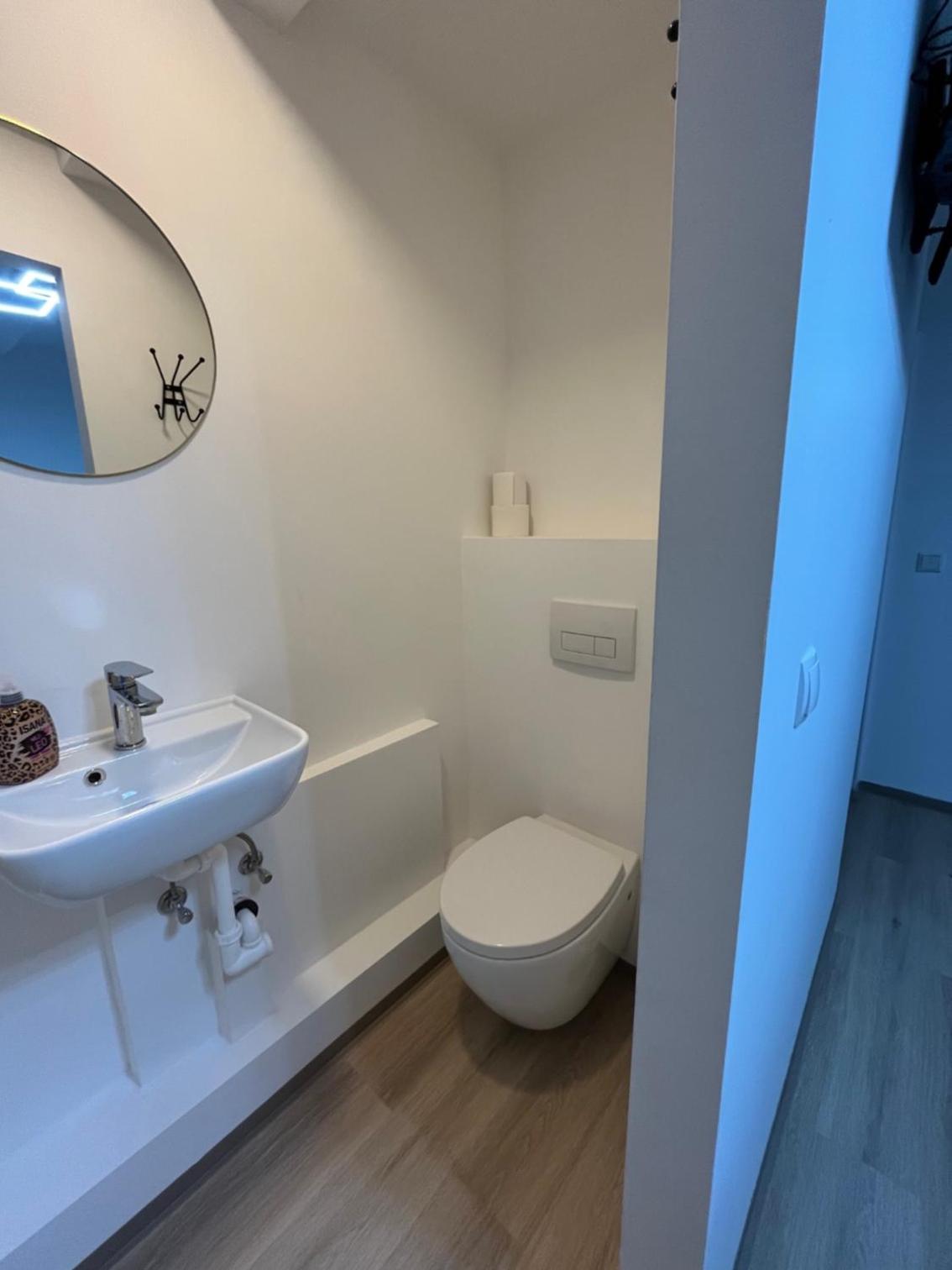Double Room with Private Bathroom photo 3