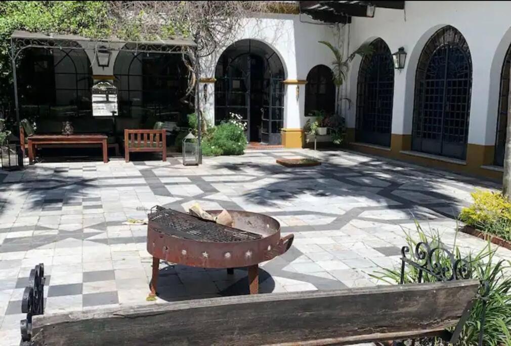 Villa photo 2
