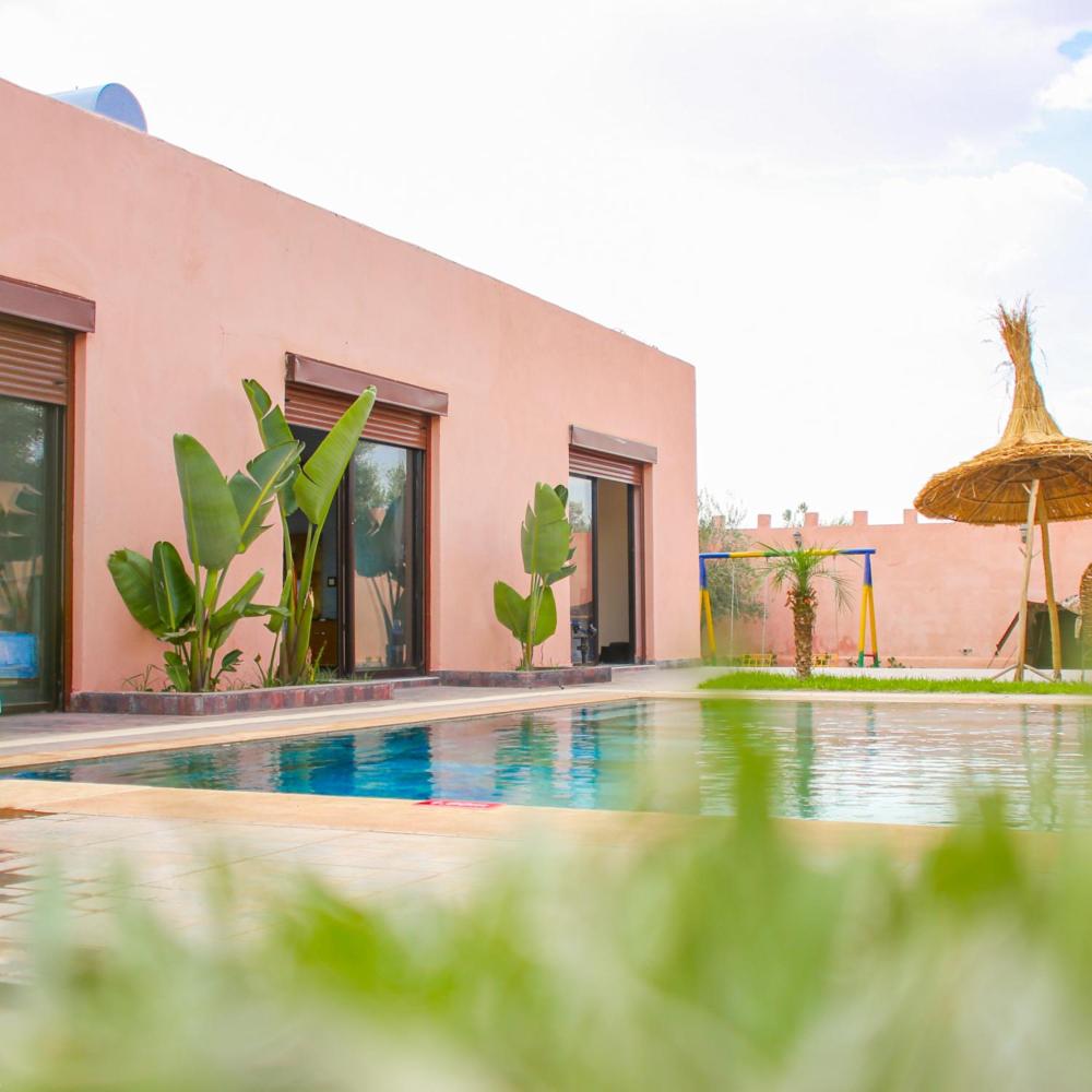 Triple Room with Pool View