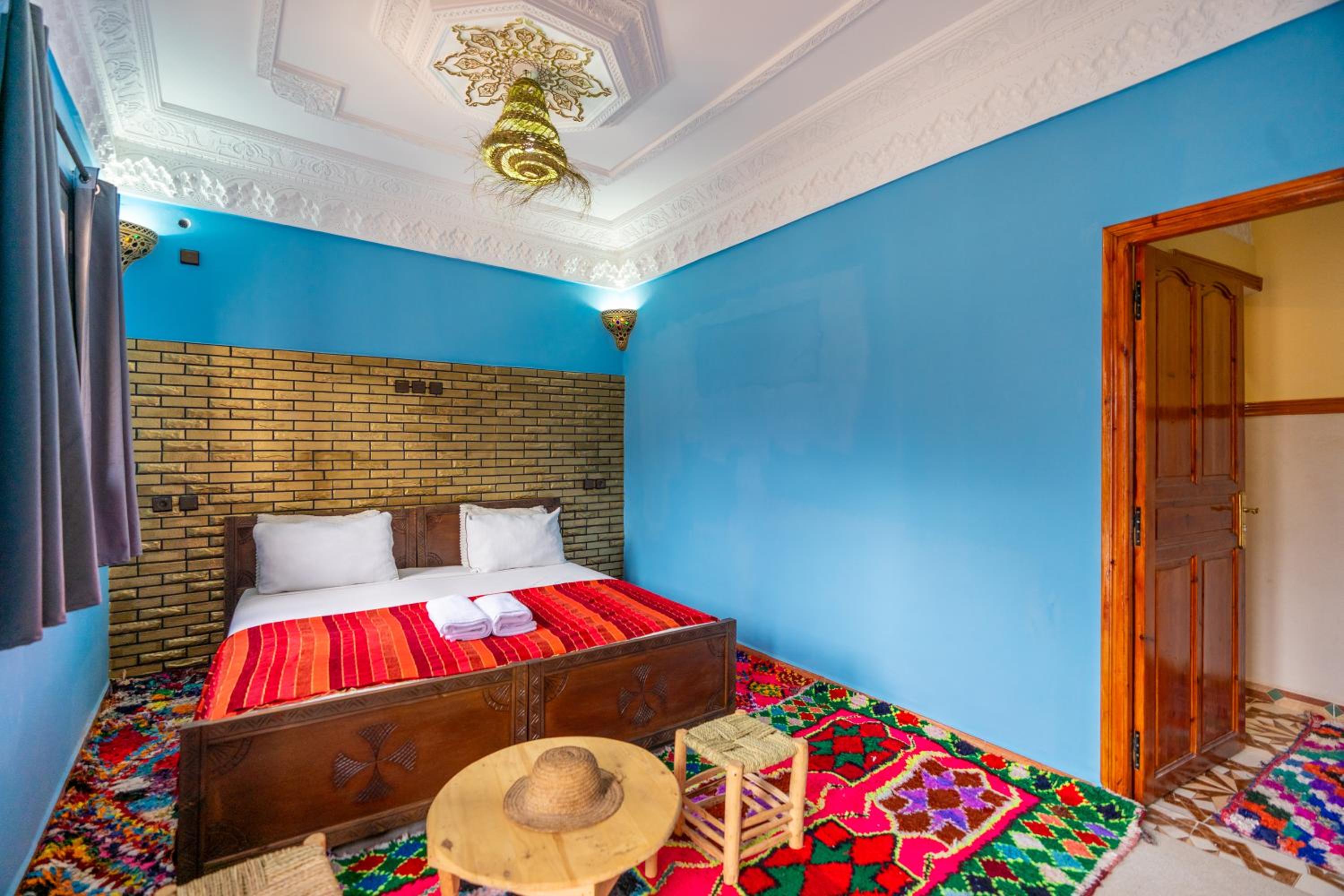 Double or Twin Room with Mountain View