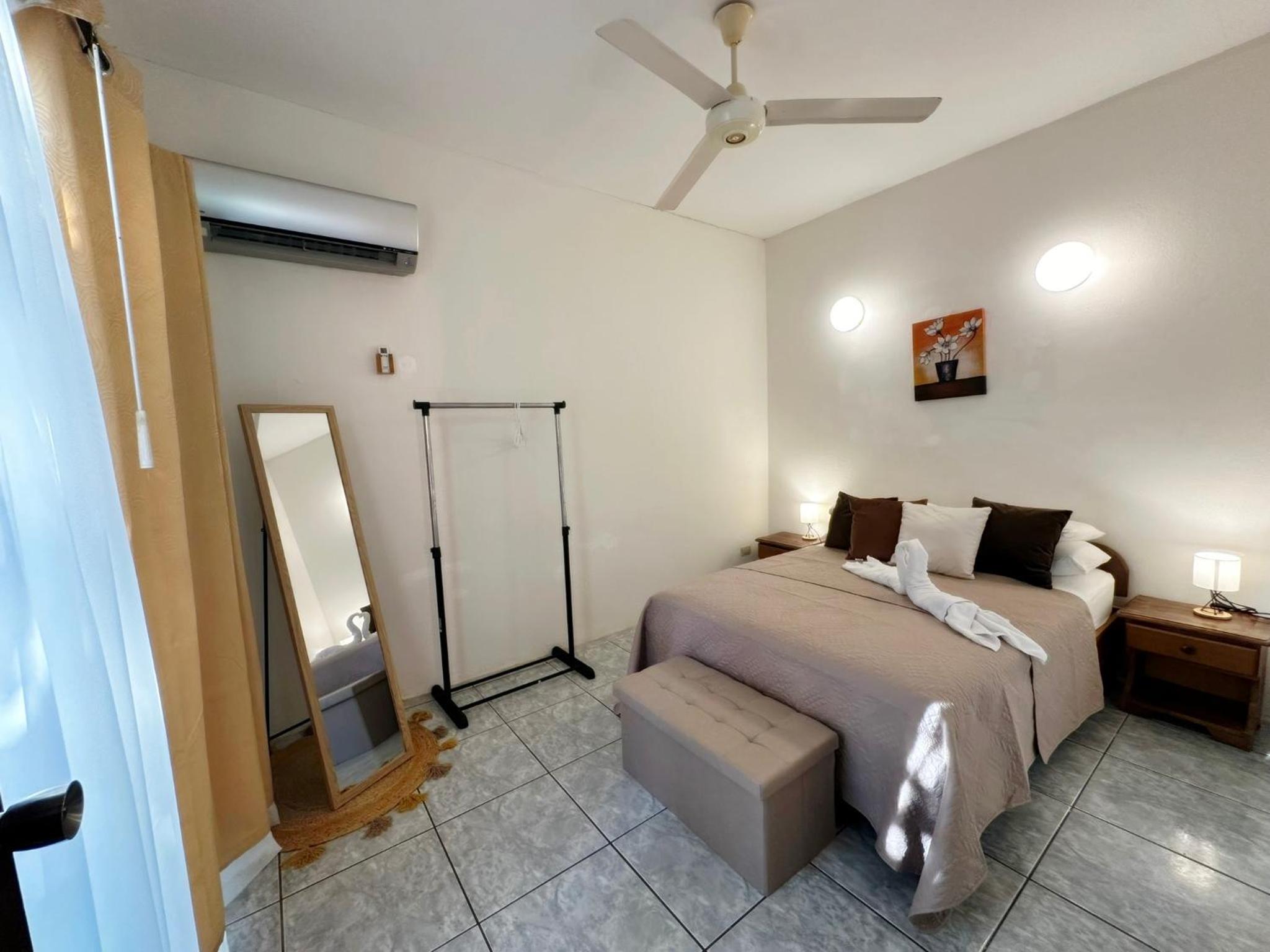 One-Bedroom Suite photo 3