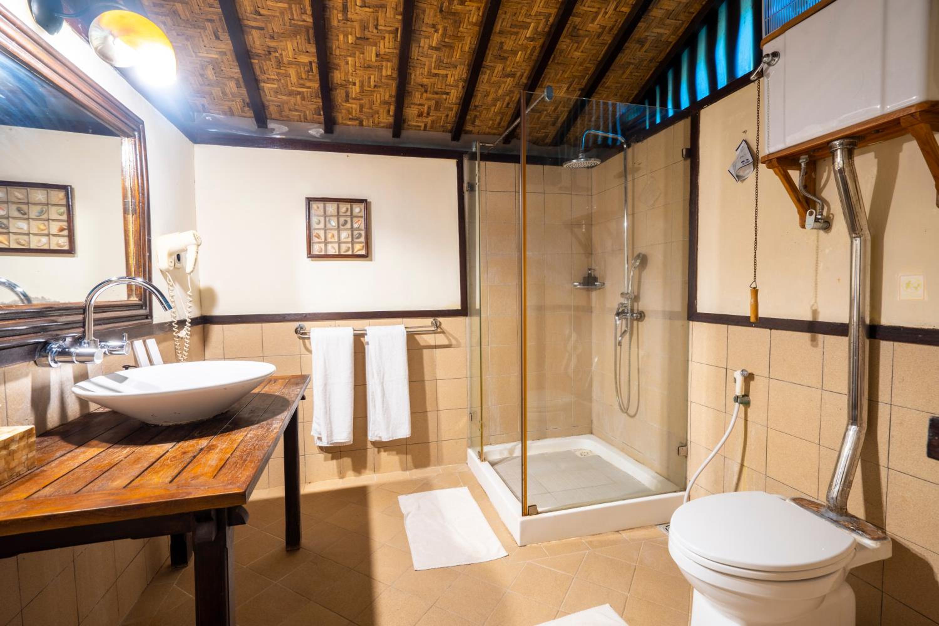 Two-Bedroom Cottage photo 2