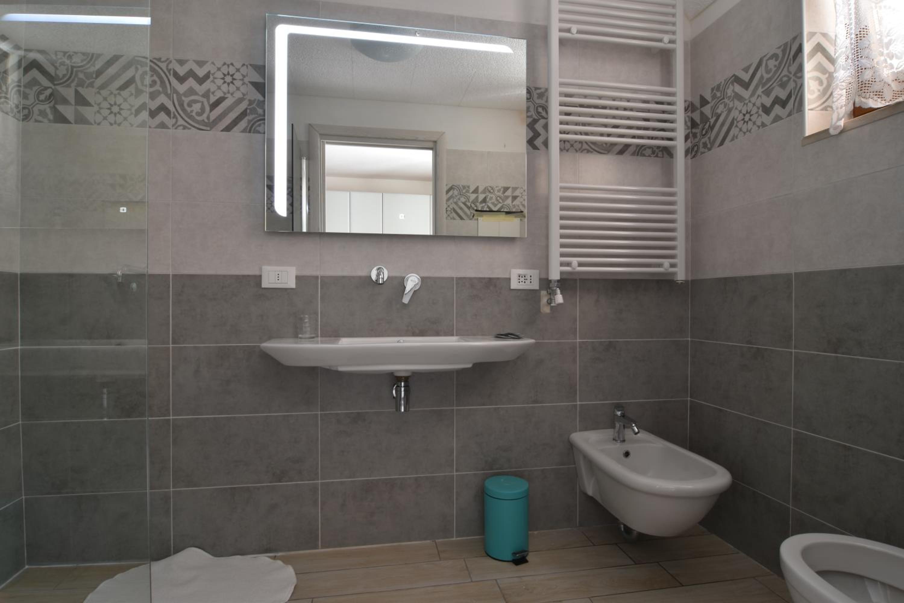 Apartment - Disability Access photo 2