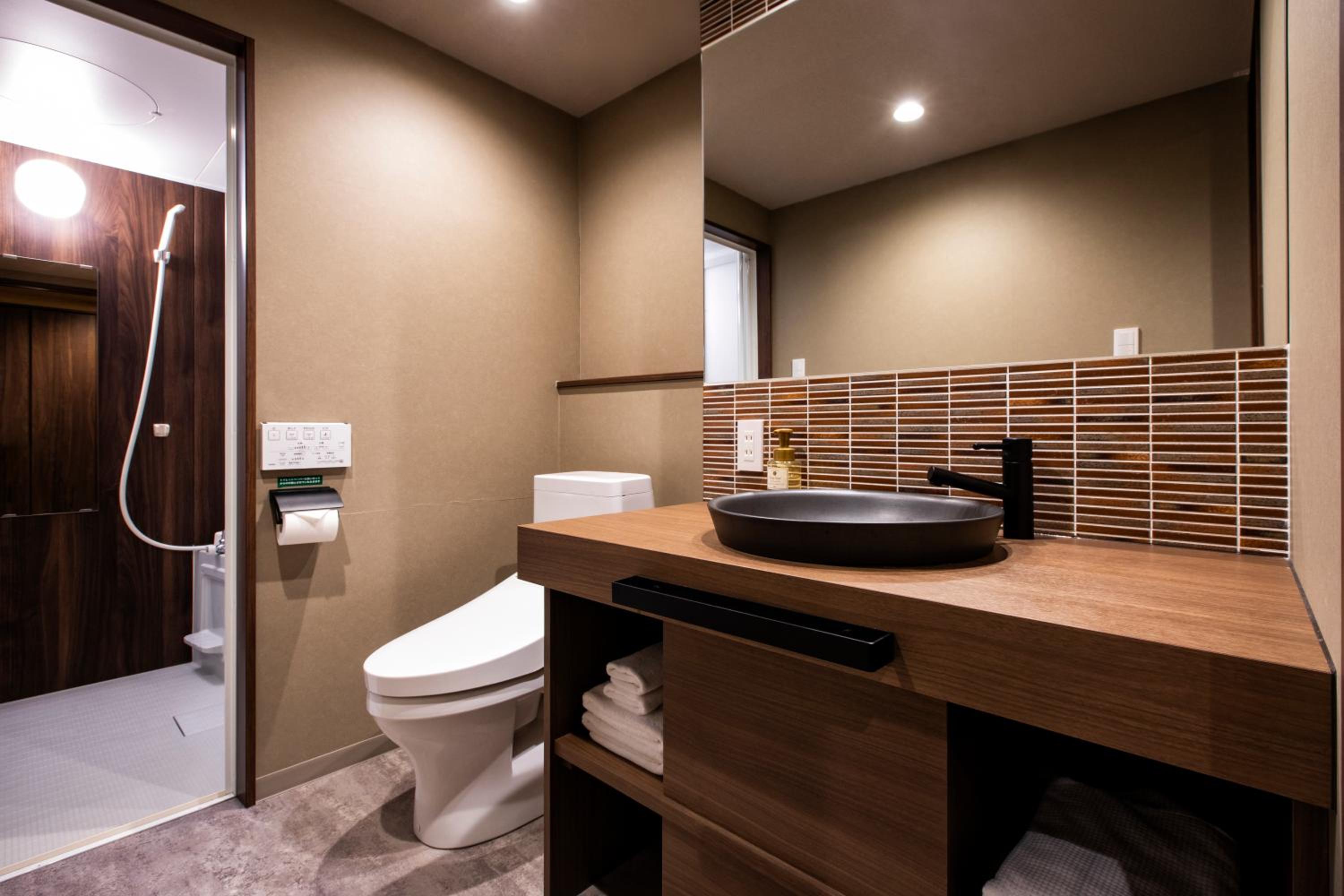 Double Room - Photo 13
