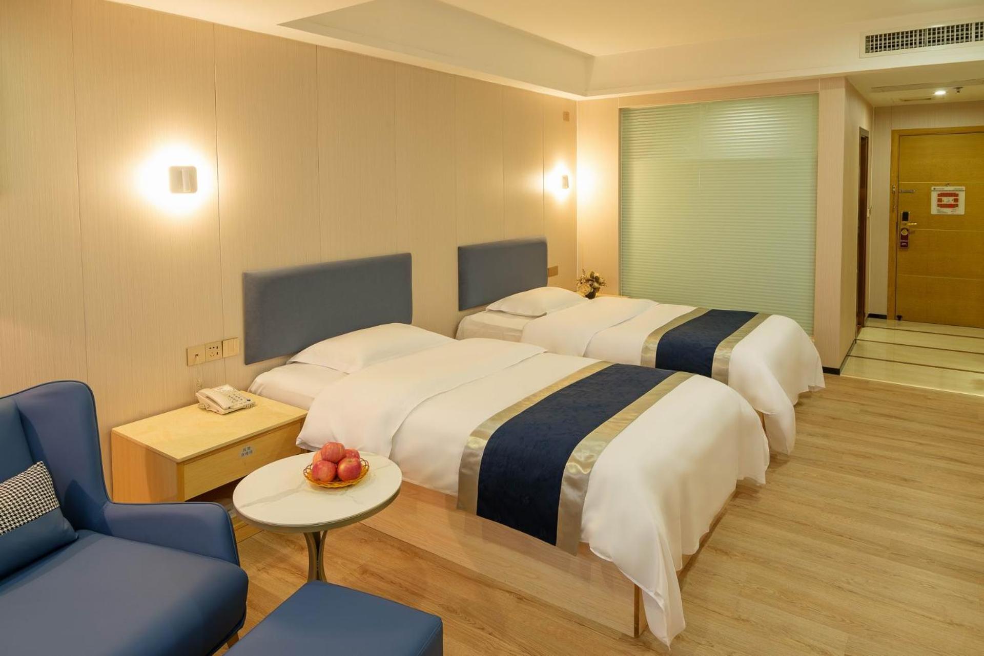 Deluxe Twin Room photo 2