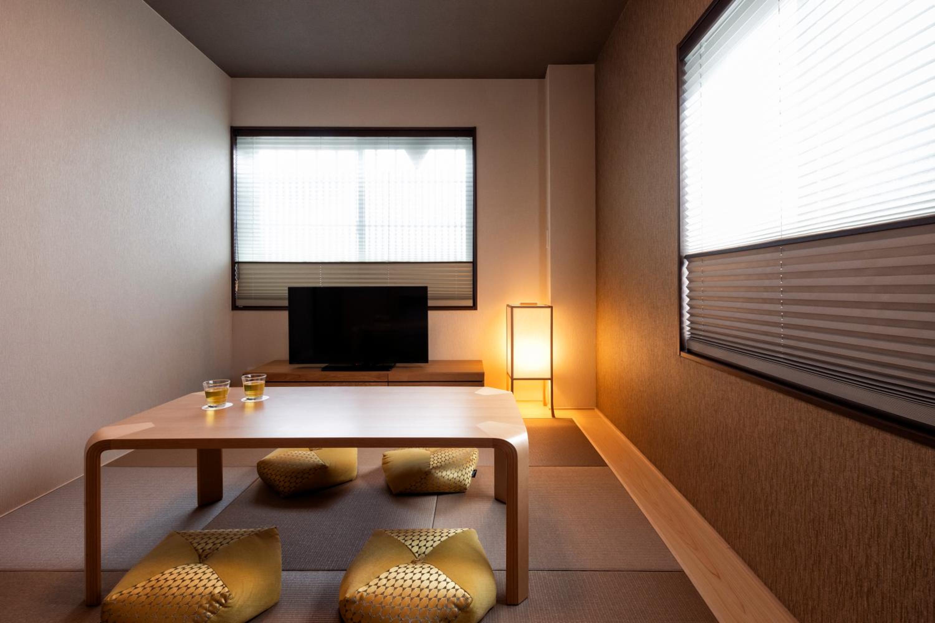 Suite - Photo 6