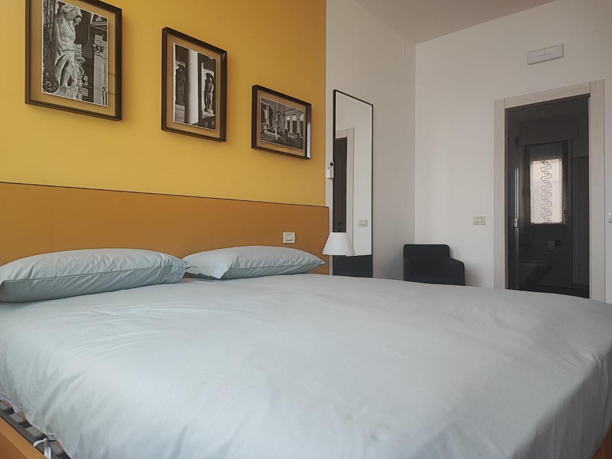 Double or Twin Room with Private Bathroom