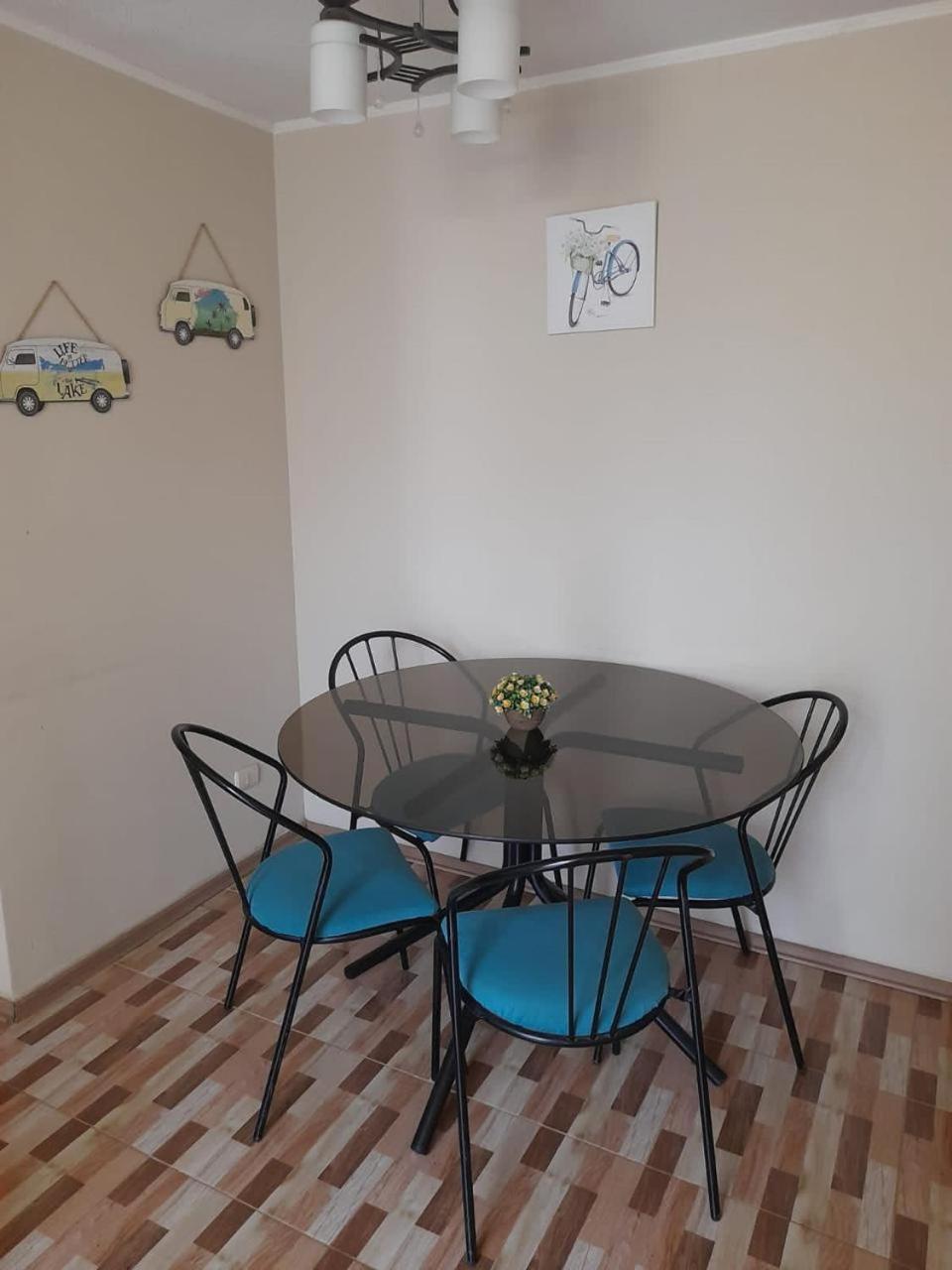 Three-Bedroom Apartment photo 2