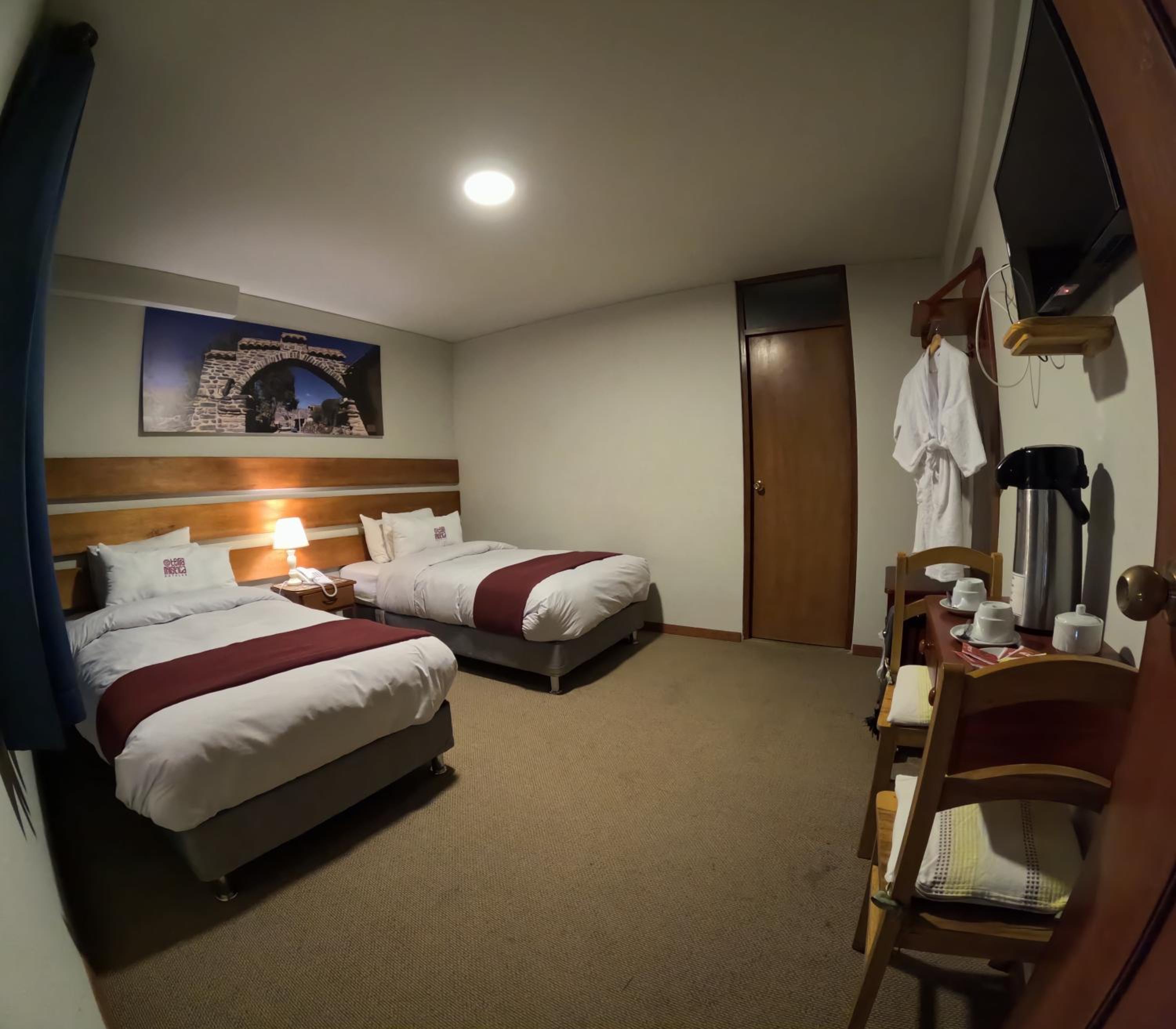 Standard Double Room photo 2