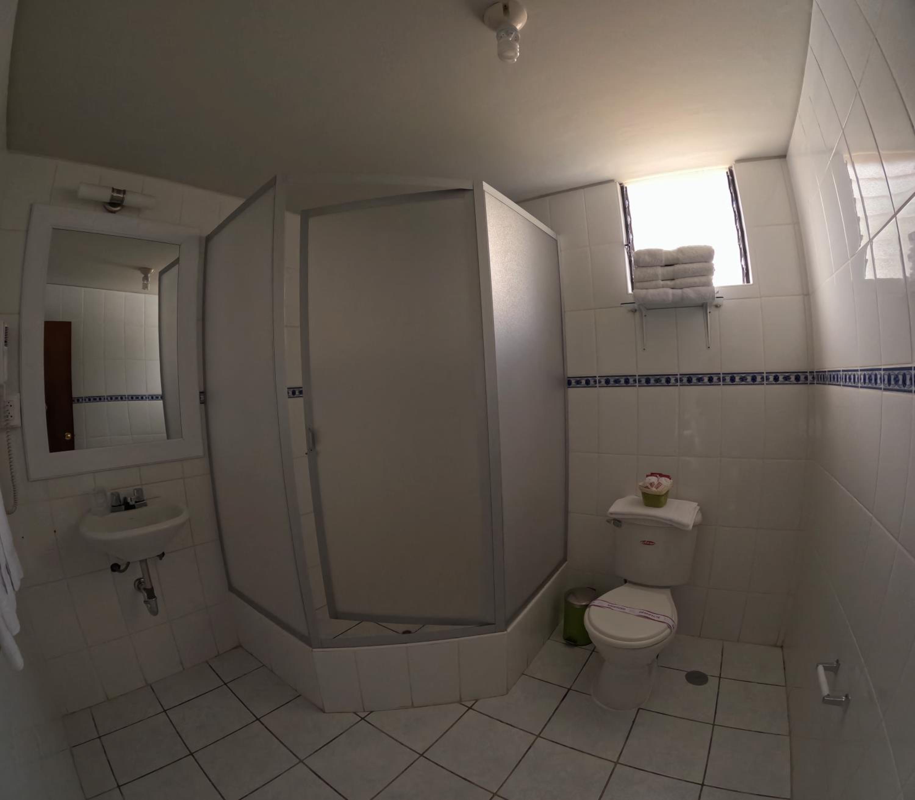 Deluxe Queen Room photo 2