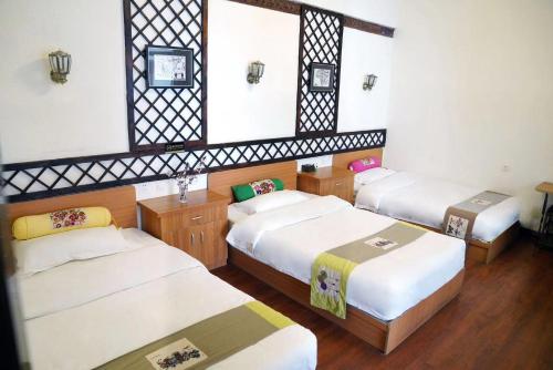 Bed in 4-Bed Female Dormitory Room