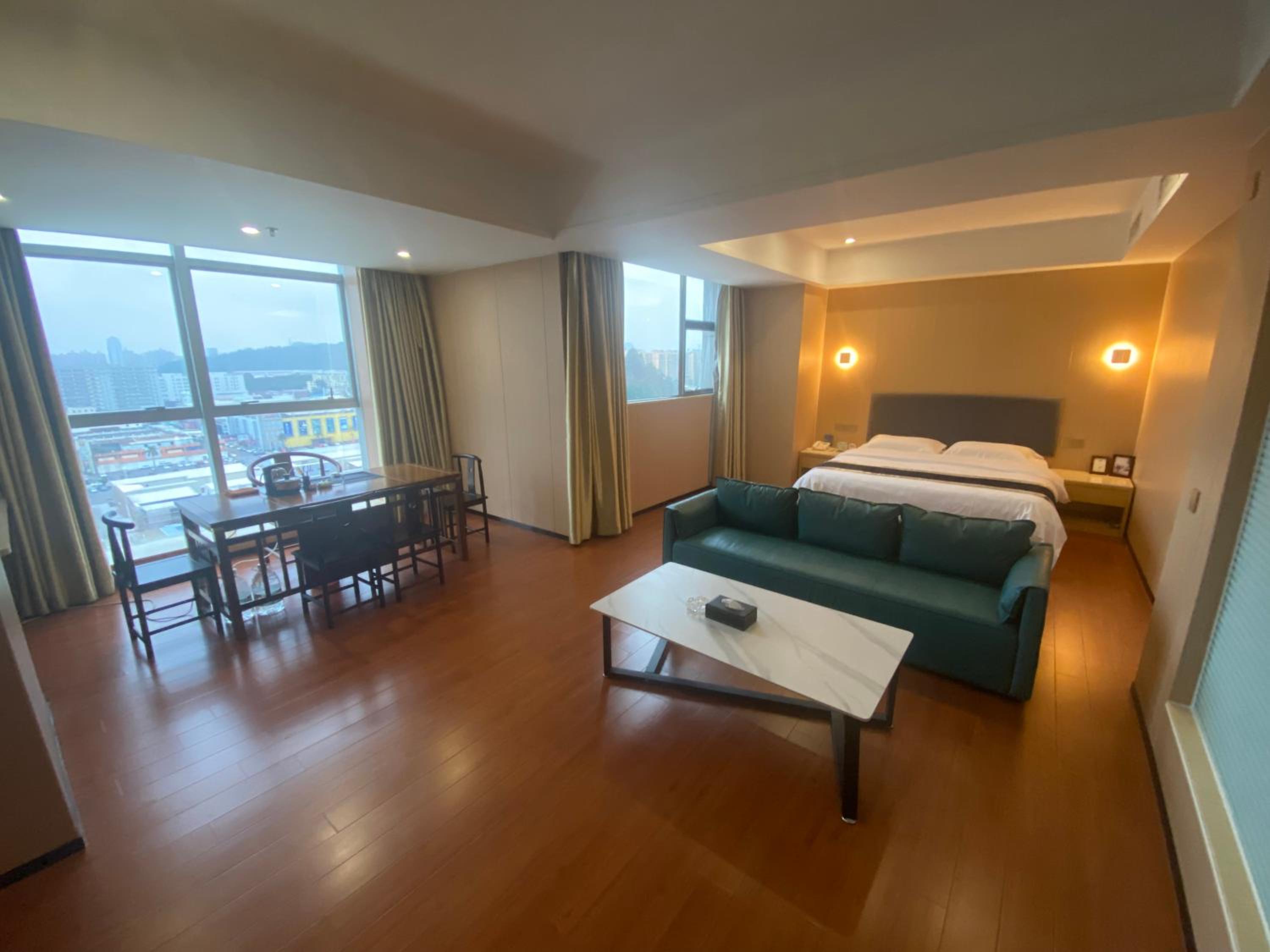 Executive Queen Room photo 1