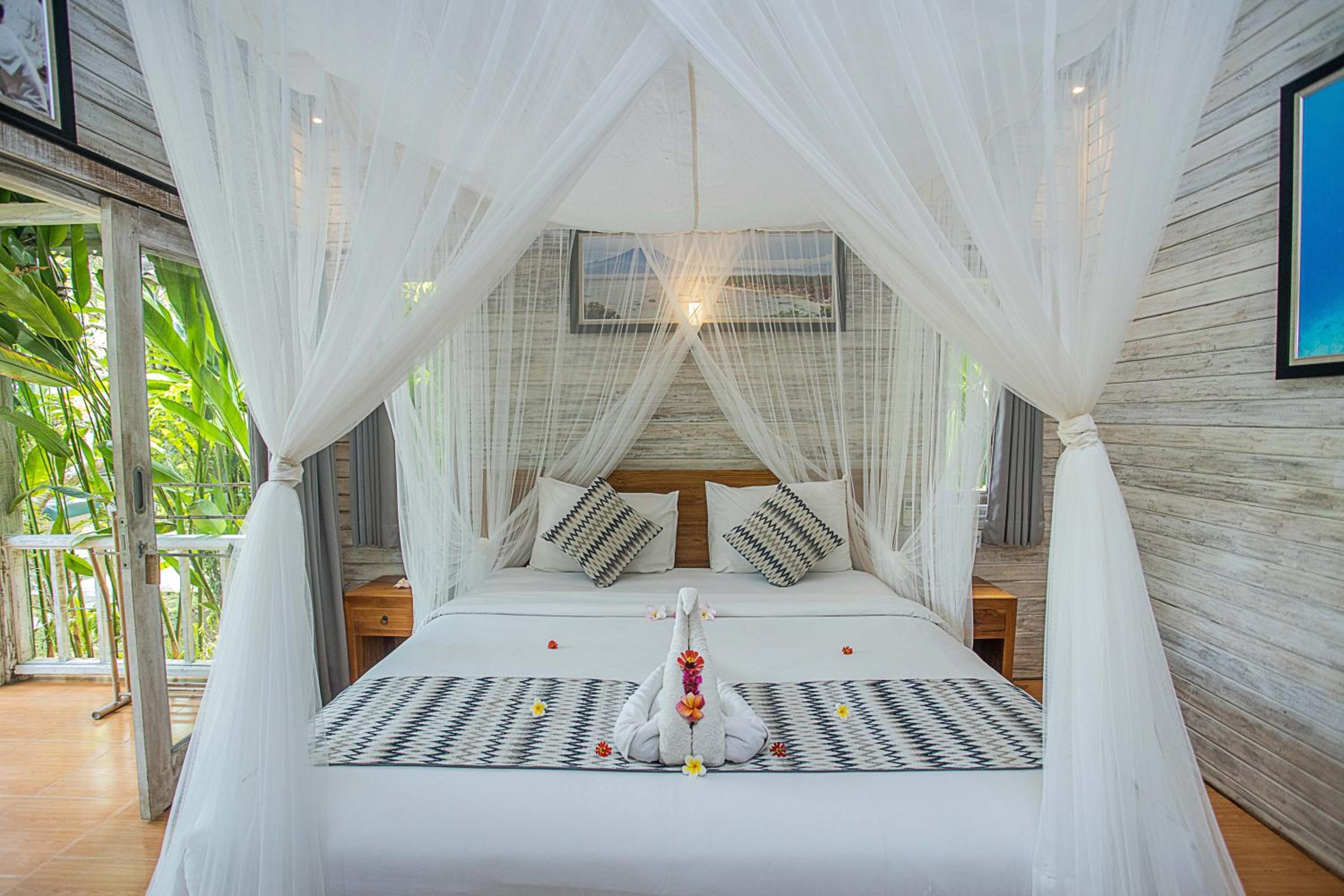 Deluxe Double Room - Photo 41