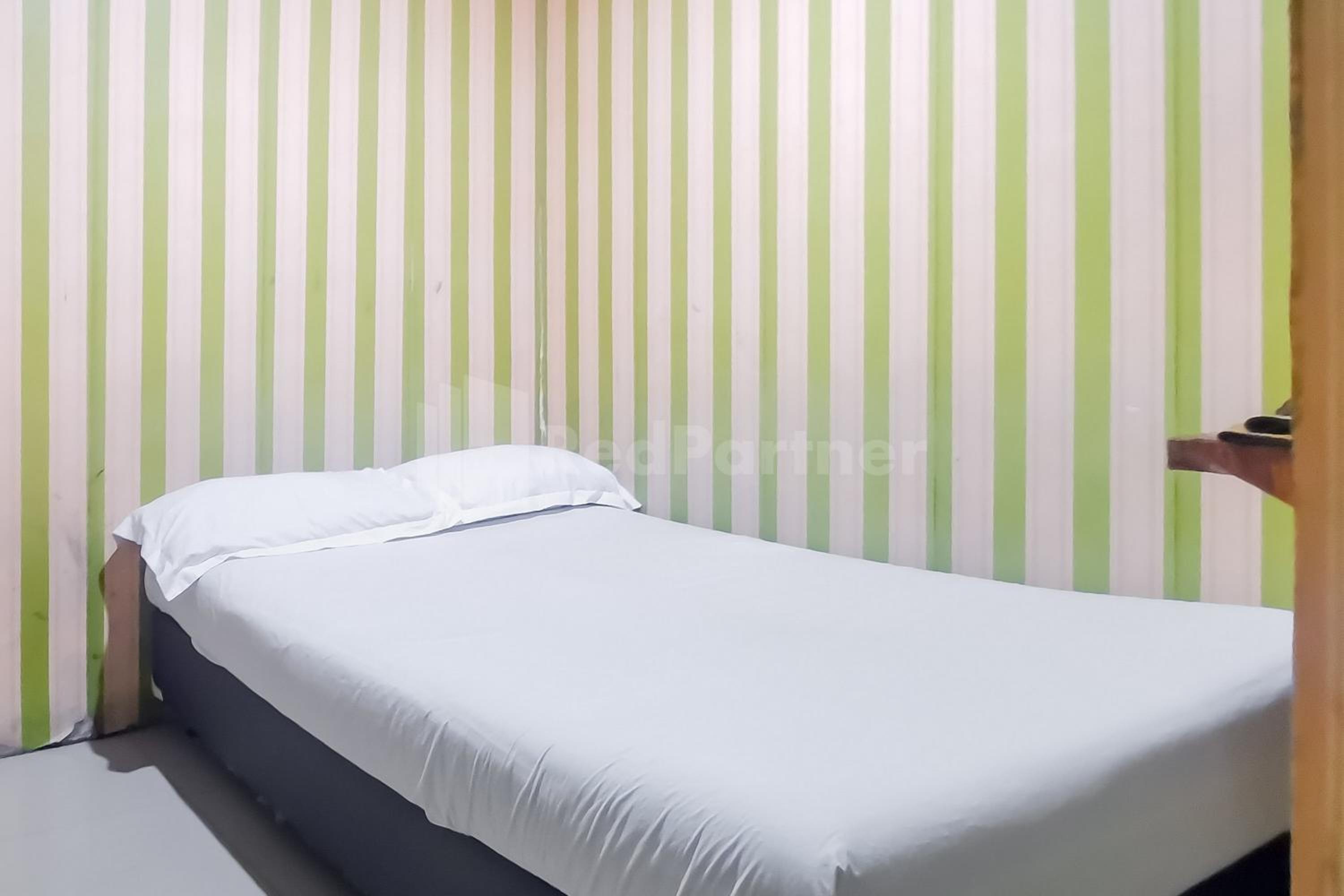 Standard Double Room - Photo 2