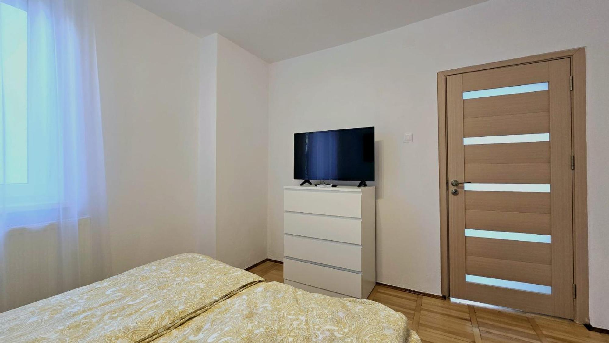 Two-Bedroom Apartment photo 3